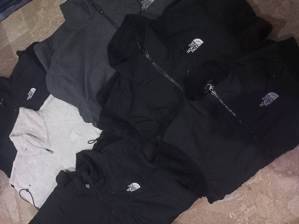 Branded The north face fleece