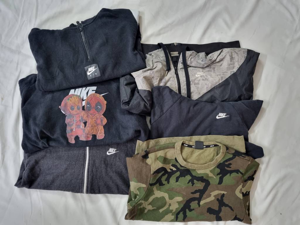 Nike Sweatshirt 17 piece bundle/Zippers / 1/4 Zips  #238
