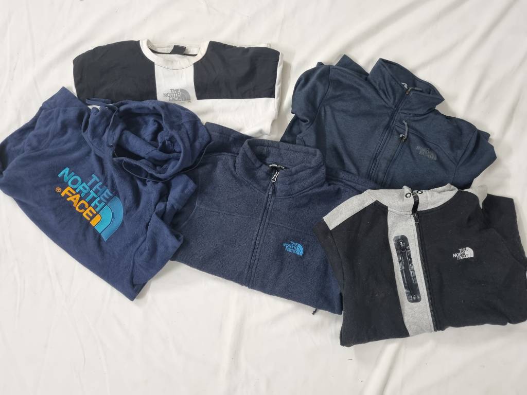 The North Face SweatShirts/ Zippers/ Sweaters