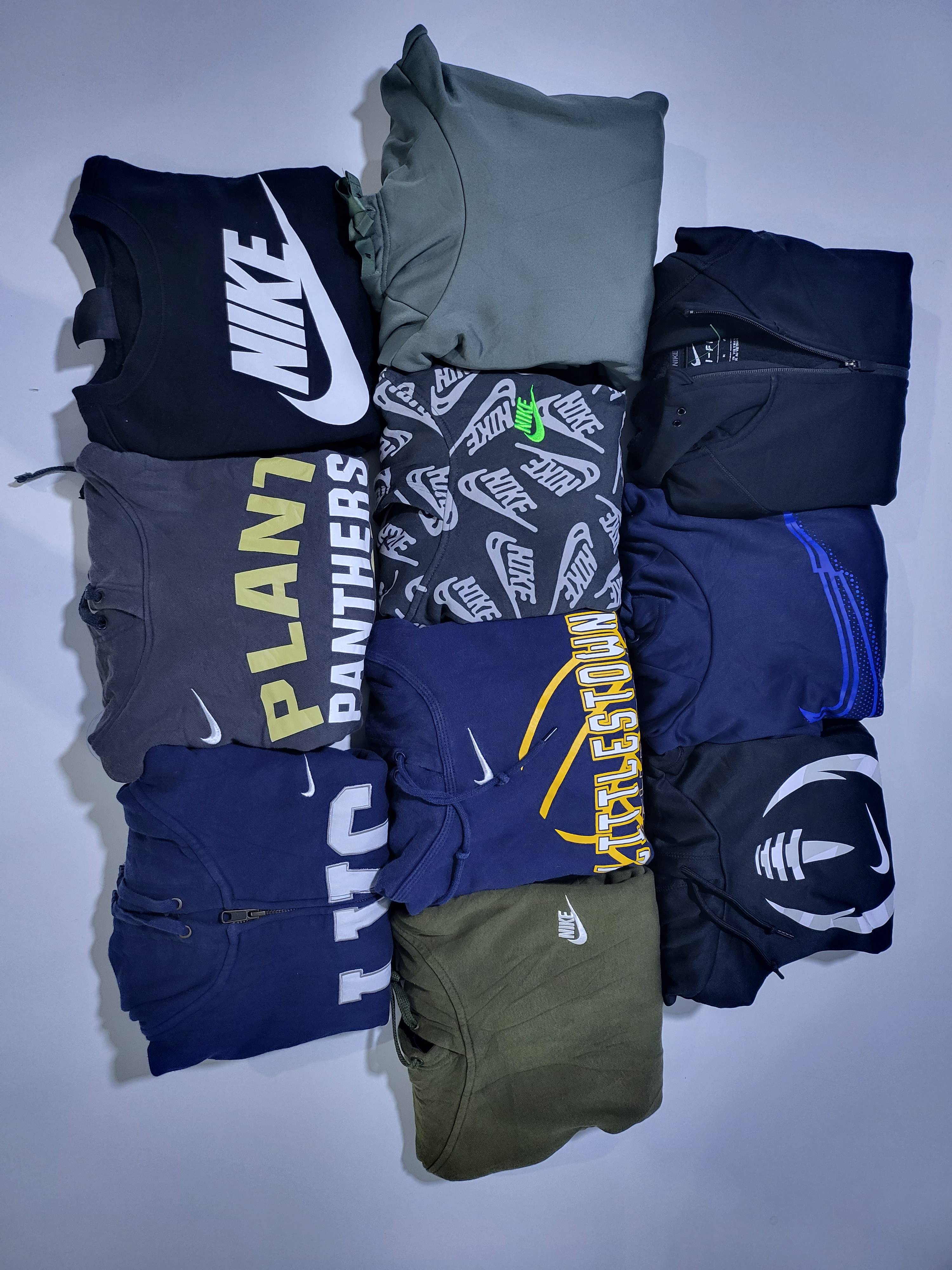 Nike Sweatshirts And Hoodies 10 Pcs