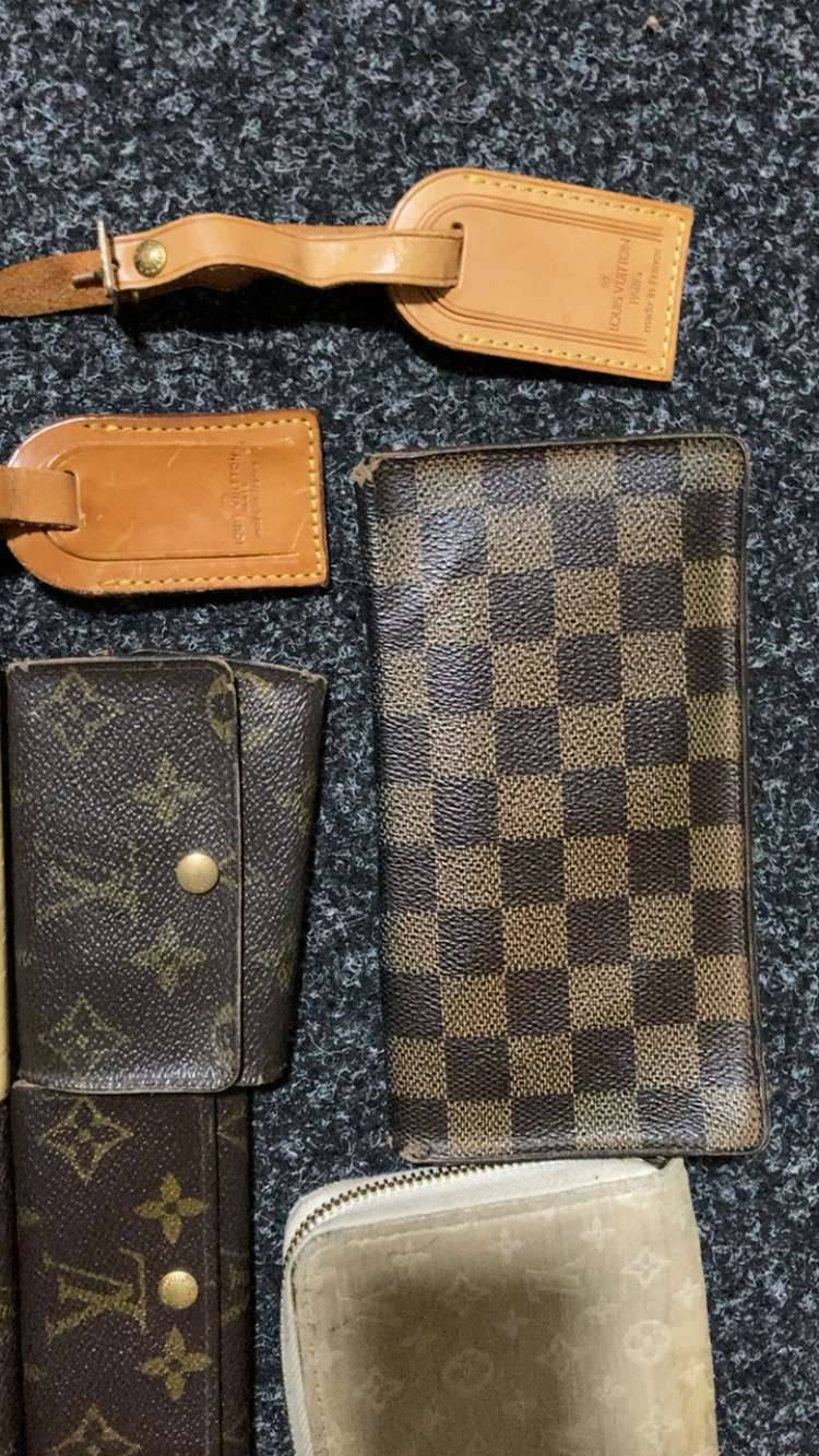 Louis high quality Vuitton bundle wallet