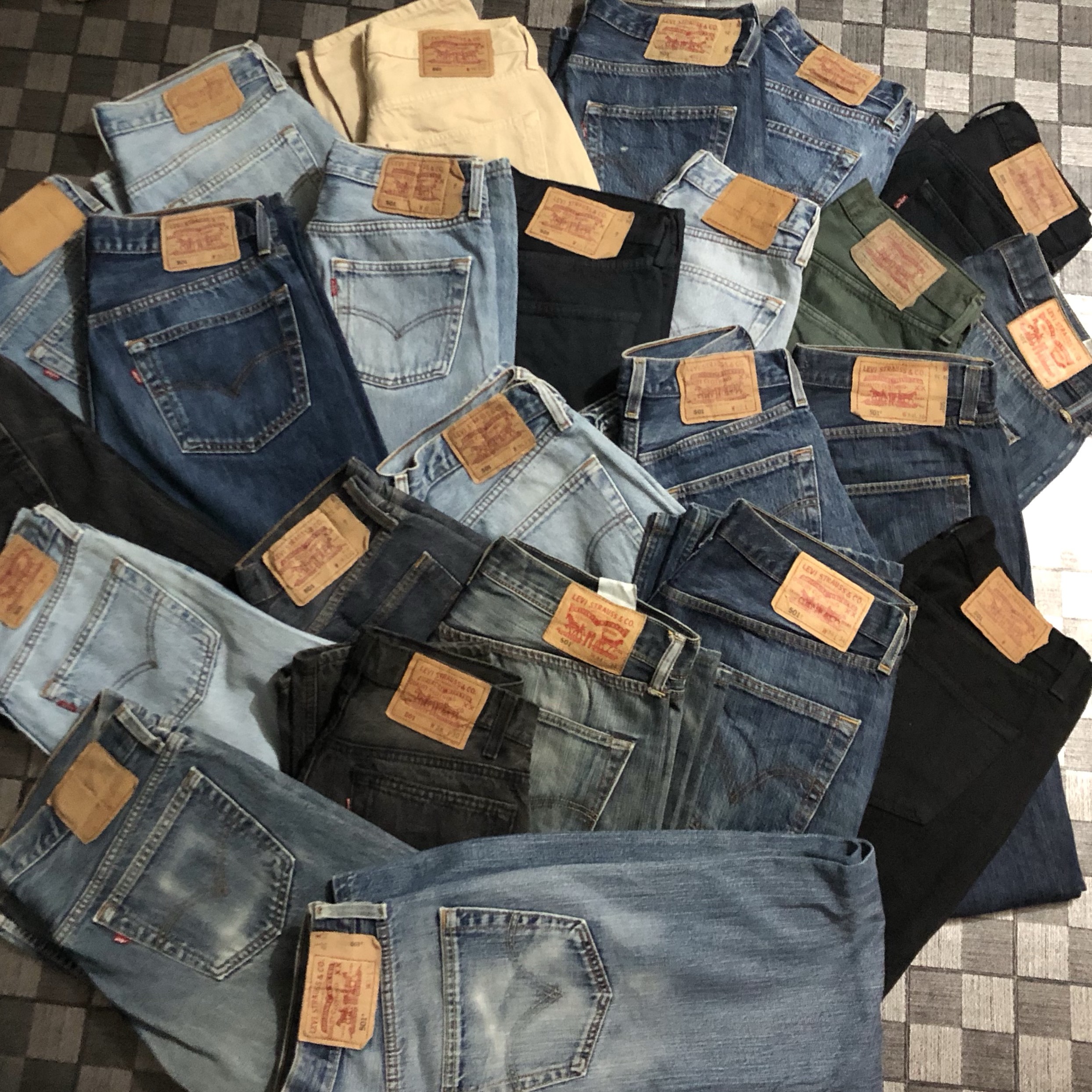 Levi’s jeans 501 -40 pcs