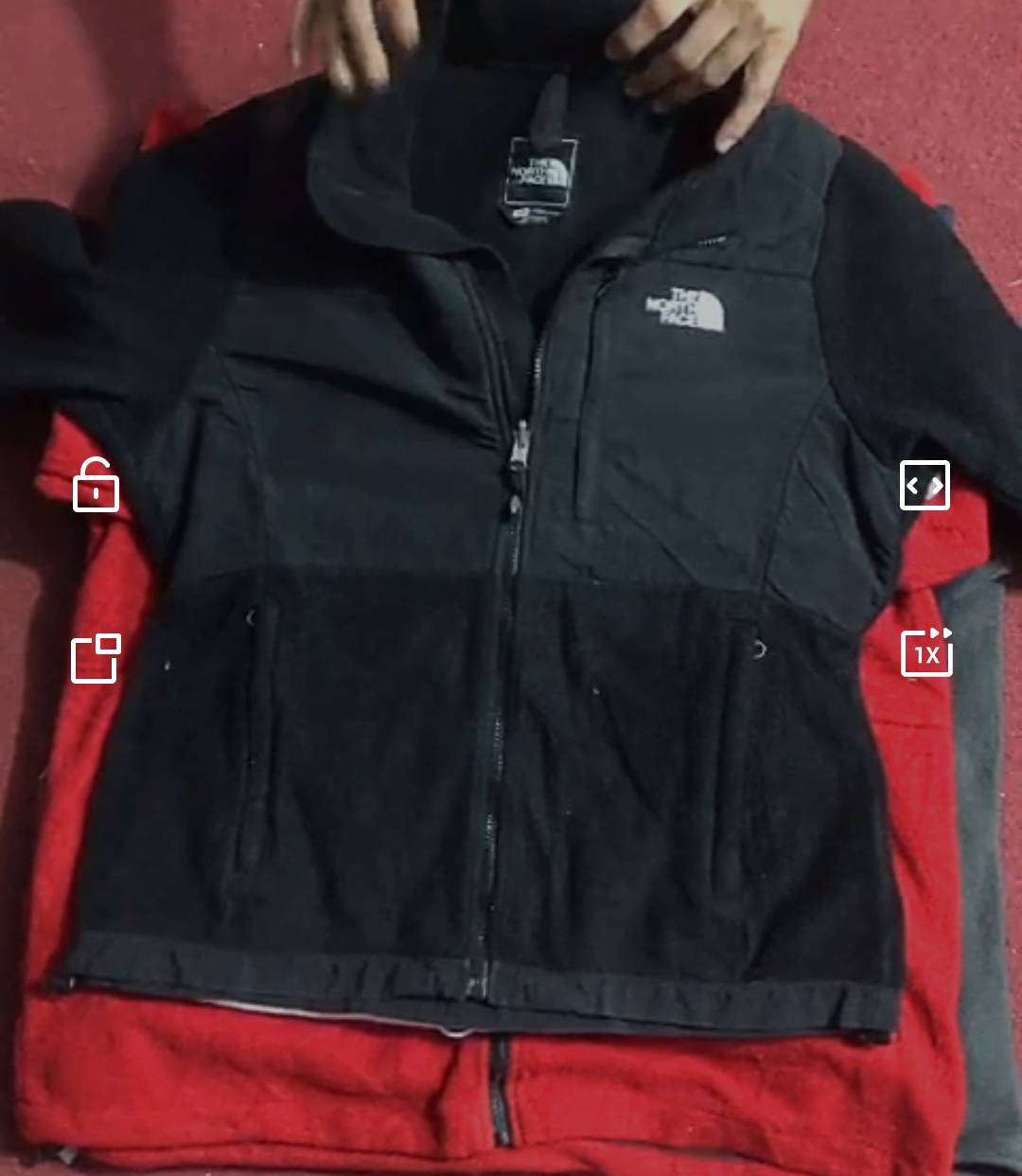 The North Face Fleece 25 pieces