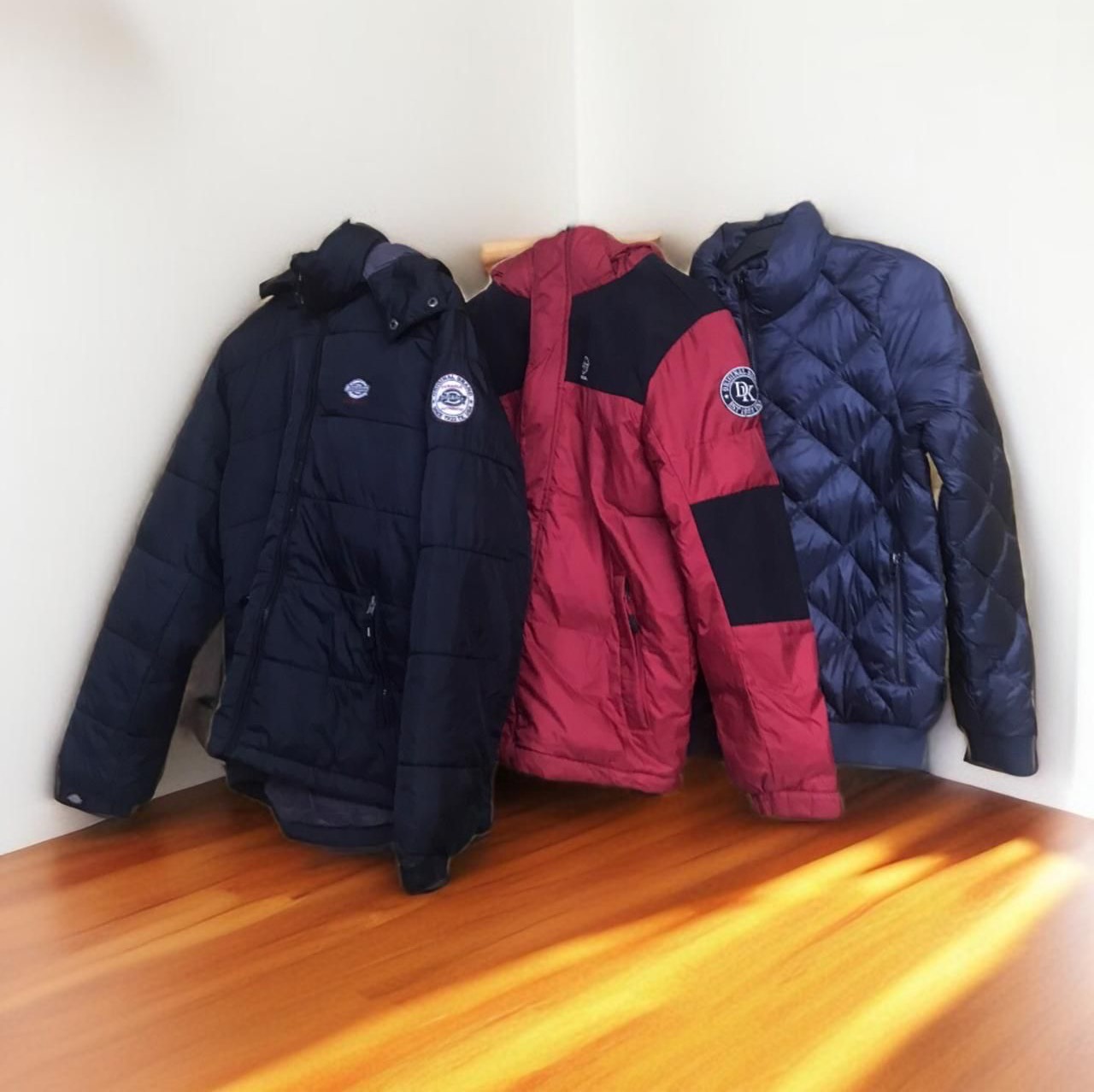 * Men’s Branded Patagonia and Dickies Puffer Jackets 8 pieces* #298