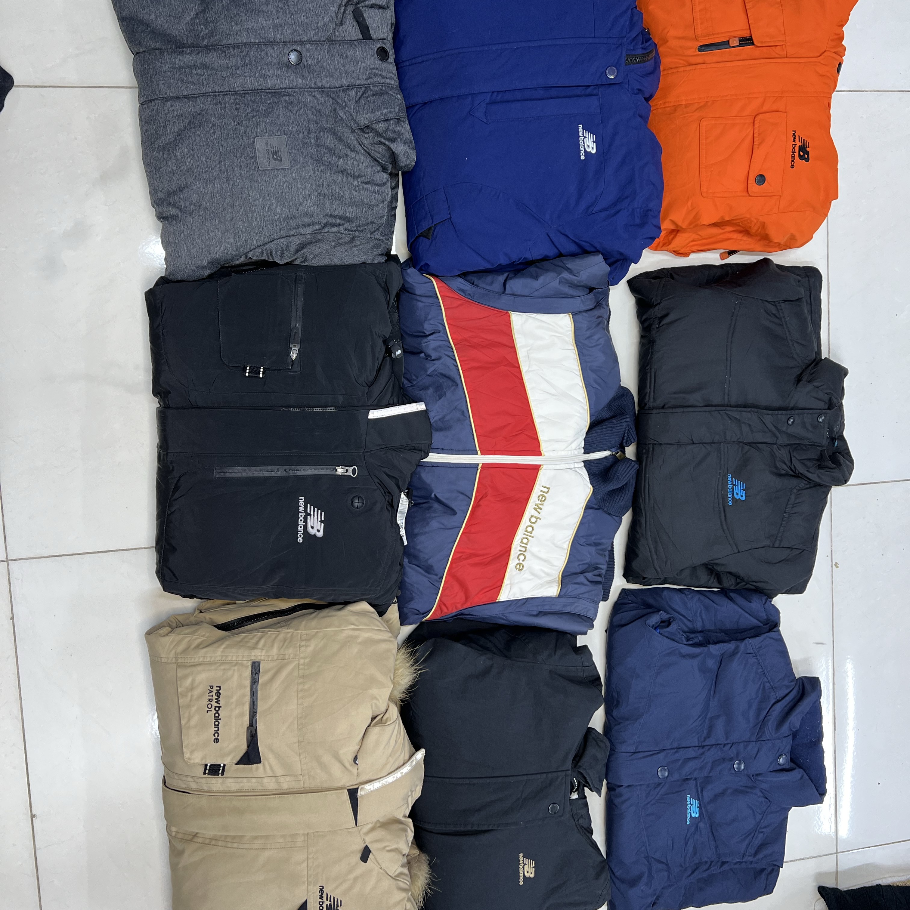 *Branded New Balanace Puffer Jackets 30 pieces* #282