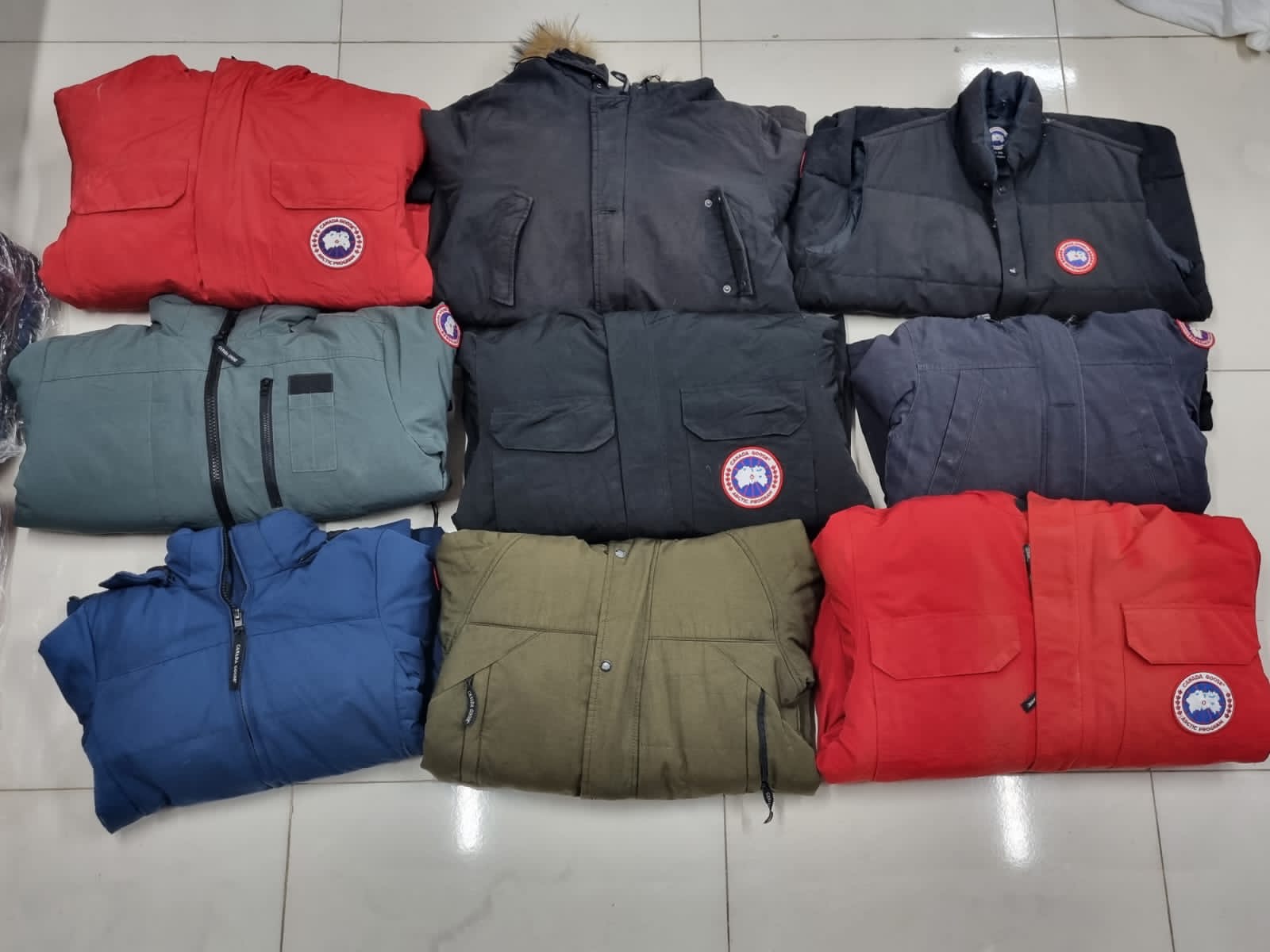 Canada Goose Parkas Jackets 15 pieces # 315