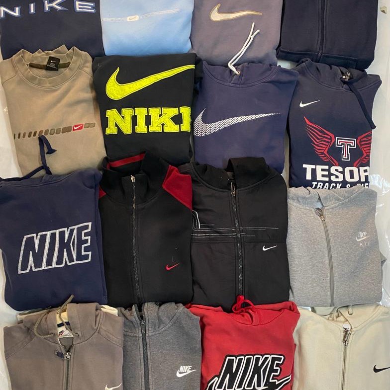 Nike Vintage Sweatshirts 50 Pcs