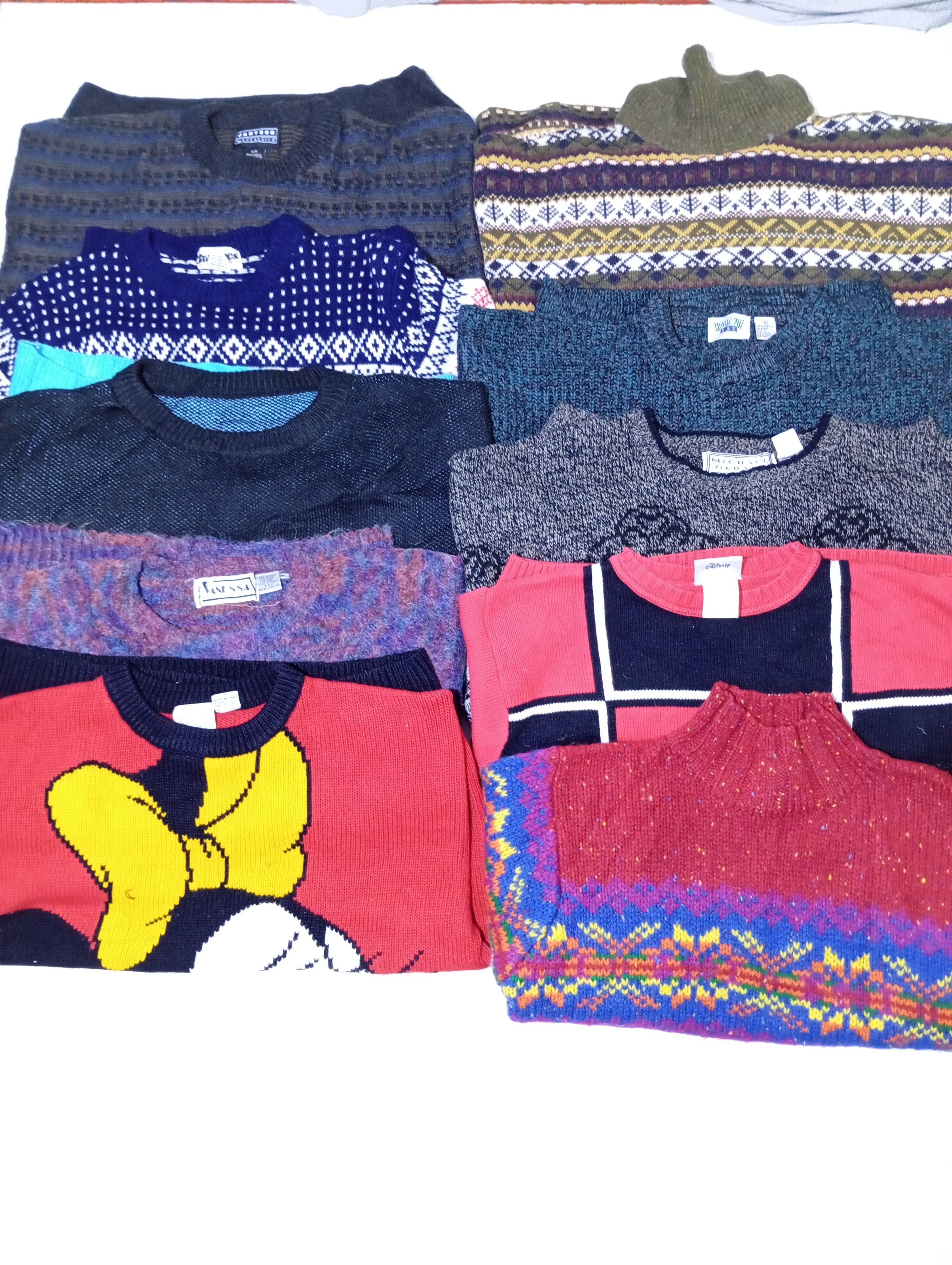 Vintage Printed Sweaters 10 Pcs