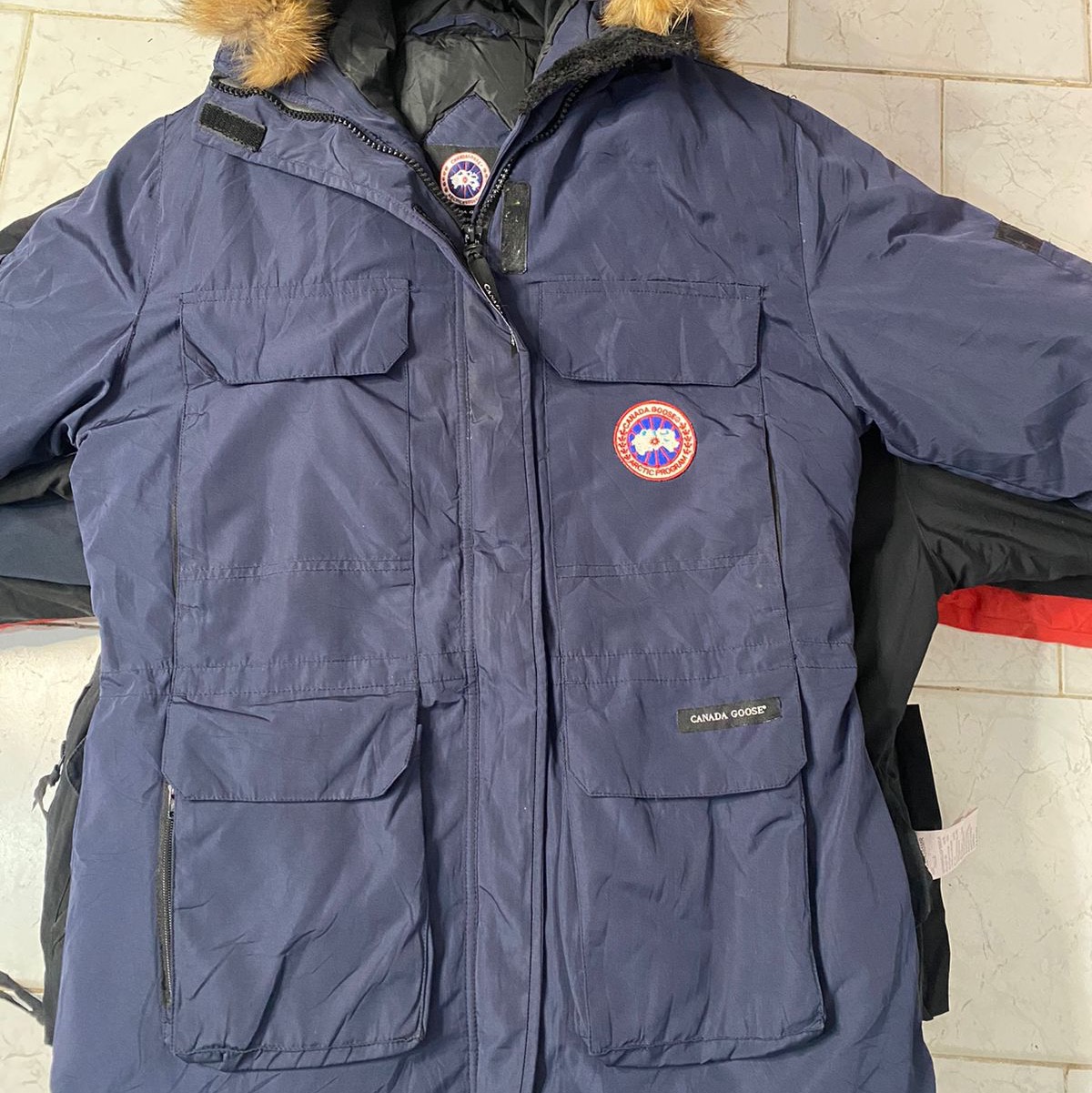 CANADA GOOSE JACKET 11 PCs