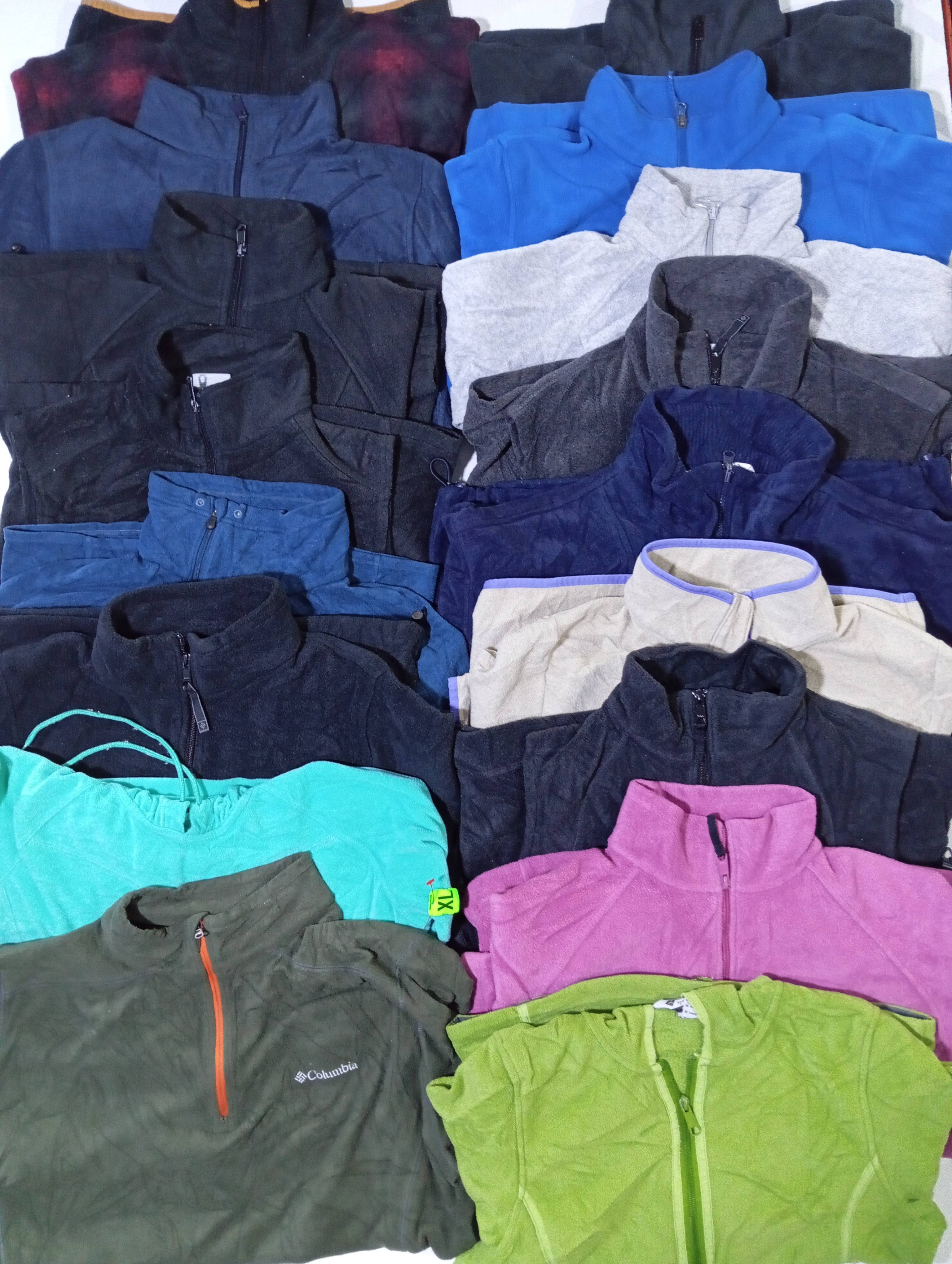 Columbia Fleece Jackets 17 Pcs