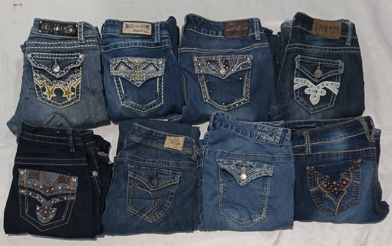 Y2k ladies flared jeans 20 pieces