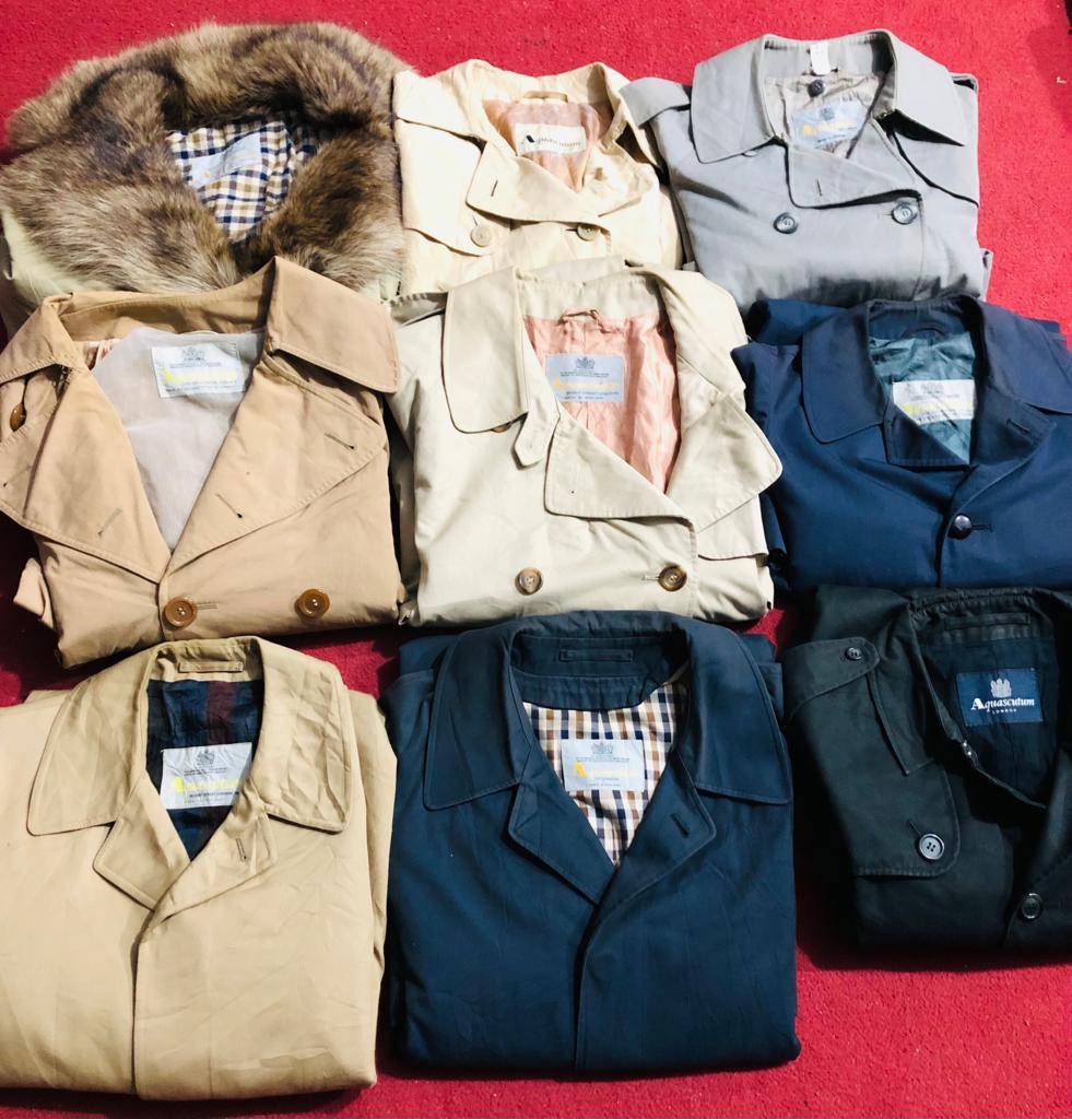 Aquascutum trenchcoat 50 pieces