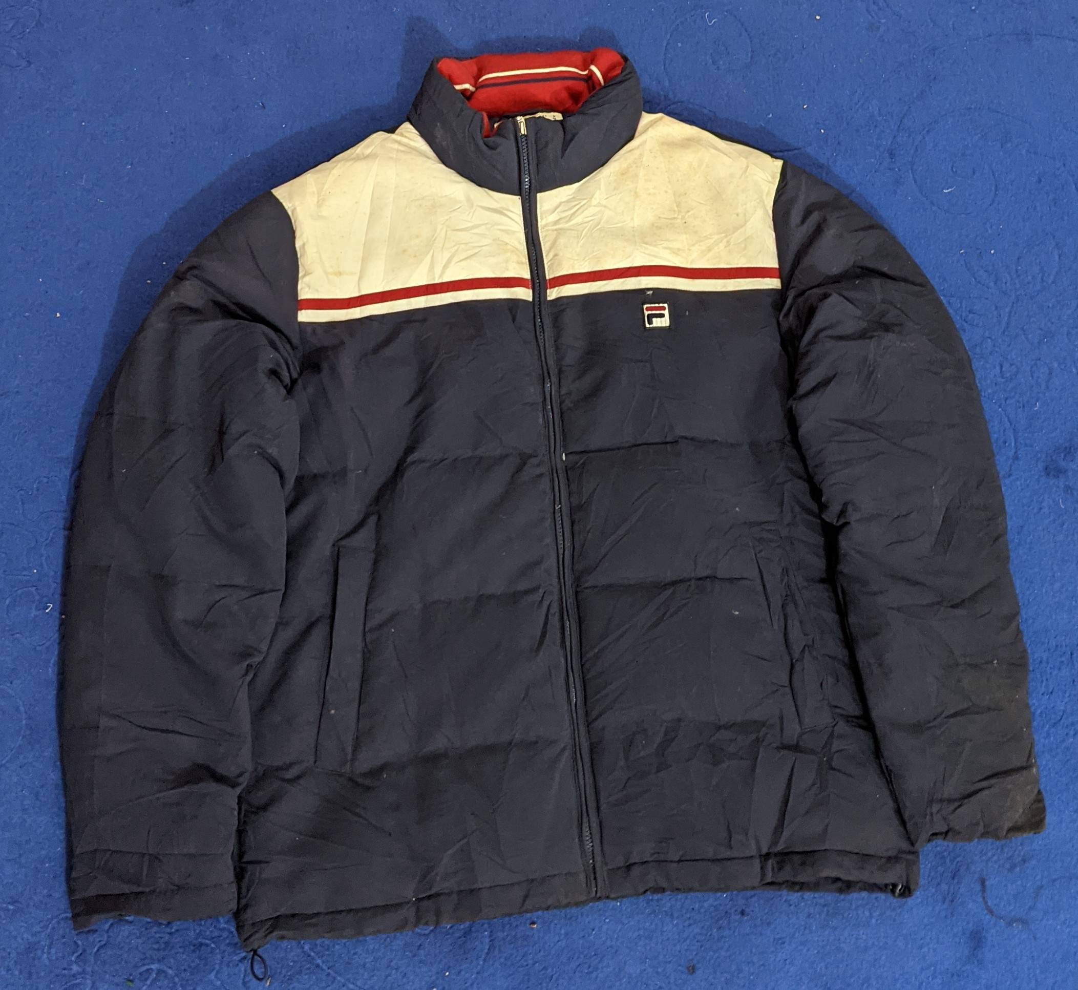 Vintage Fila, Puma, Levi's, Lee & Patagonia Puffer and Jacket's 10 Pcs