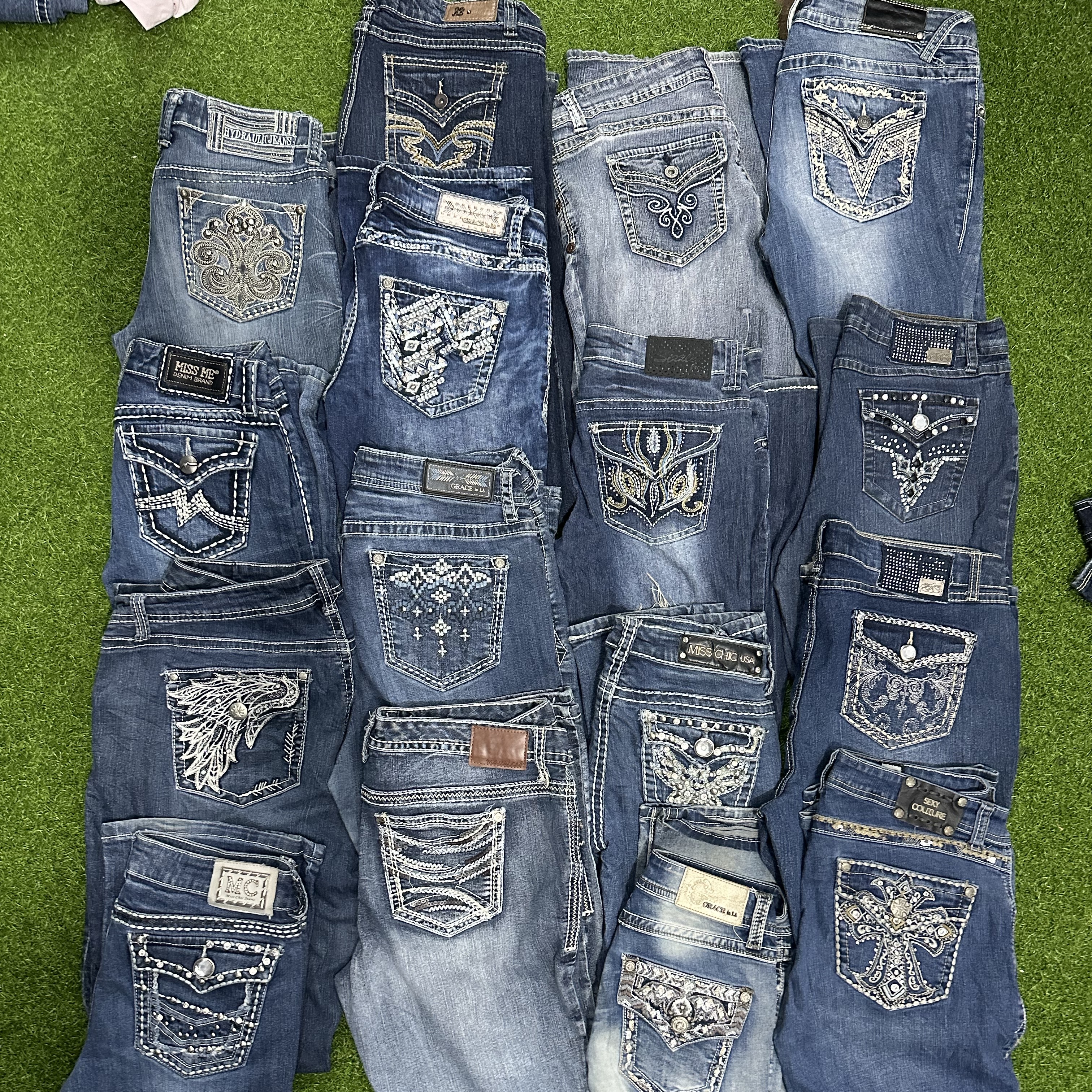 Y2K Jeans | Vintage Wholesale Marketplace - Bulk Vintage