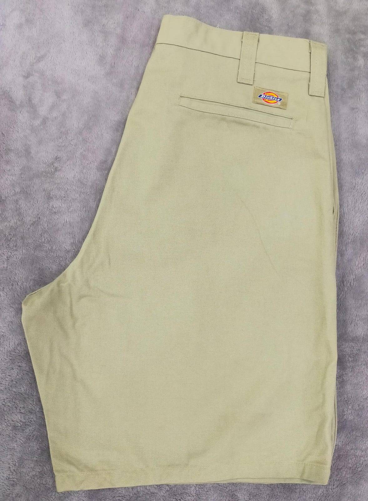 CR1231 Mix Dickies Postal Shorts
55 Pcs