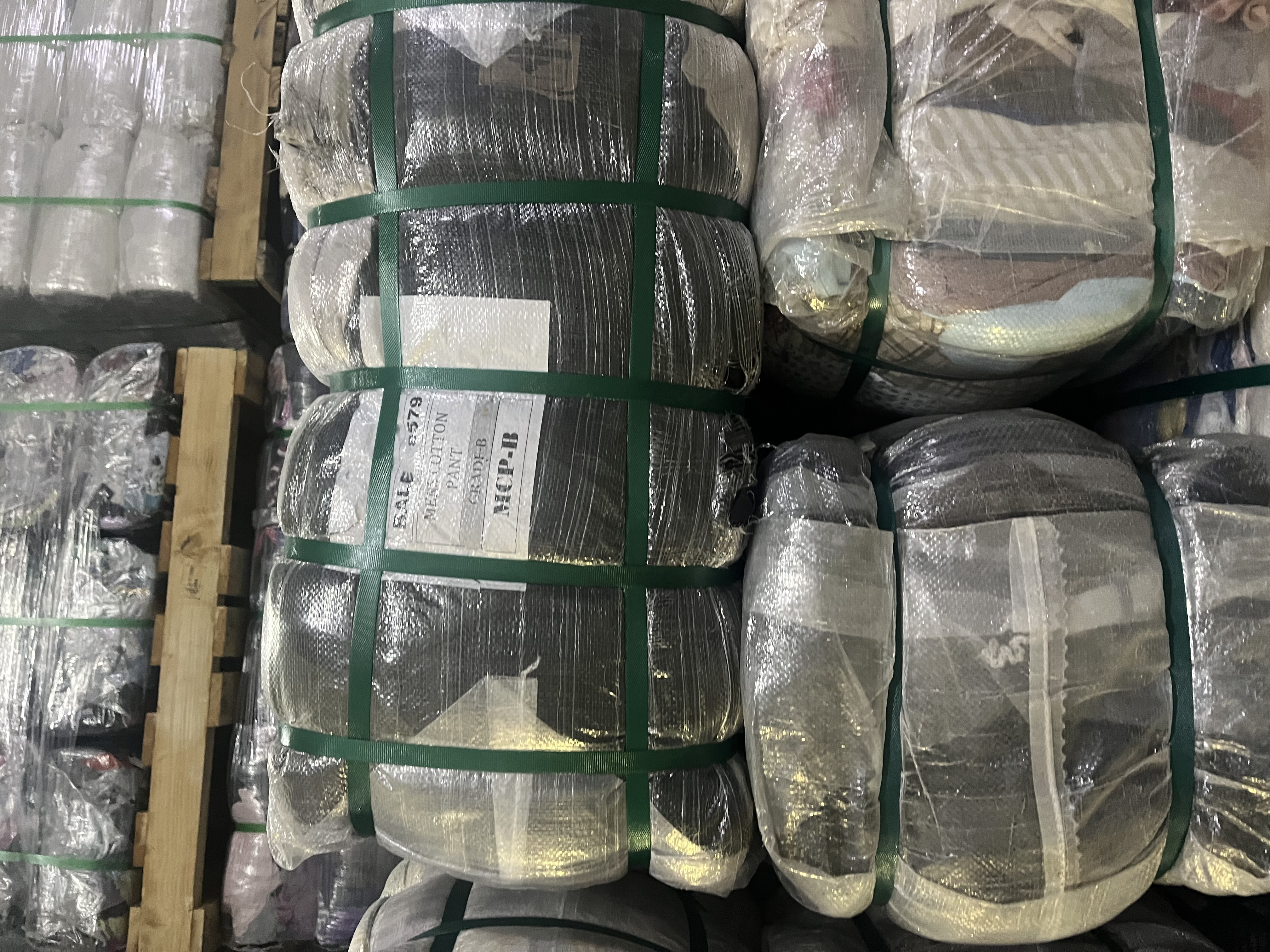 Ballots mélangés de marques et sans marque