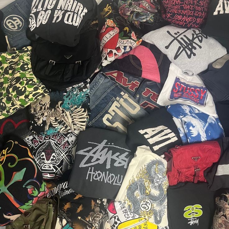 25KG STREETWEAR / HYPE / LUXURY BALE - 50% OFF SALE