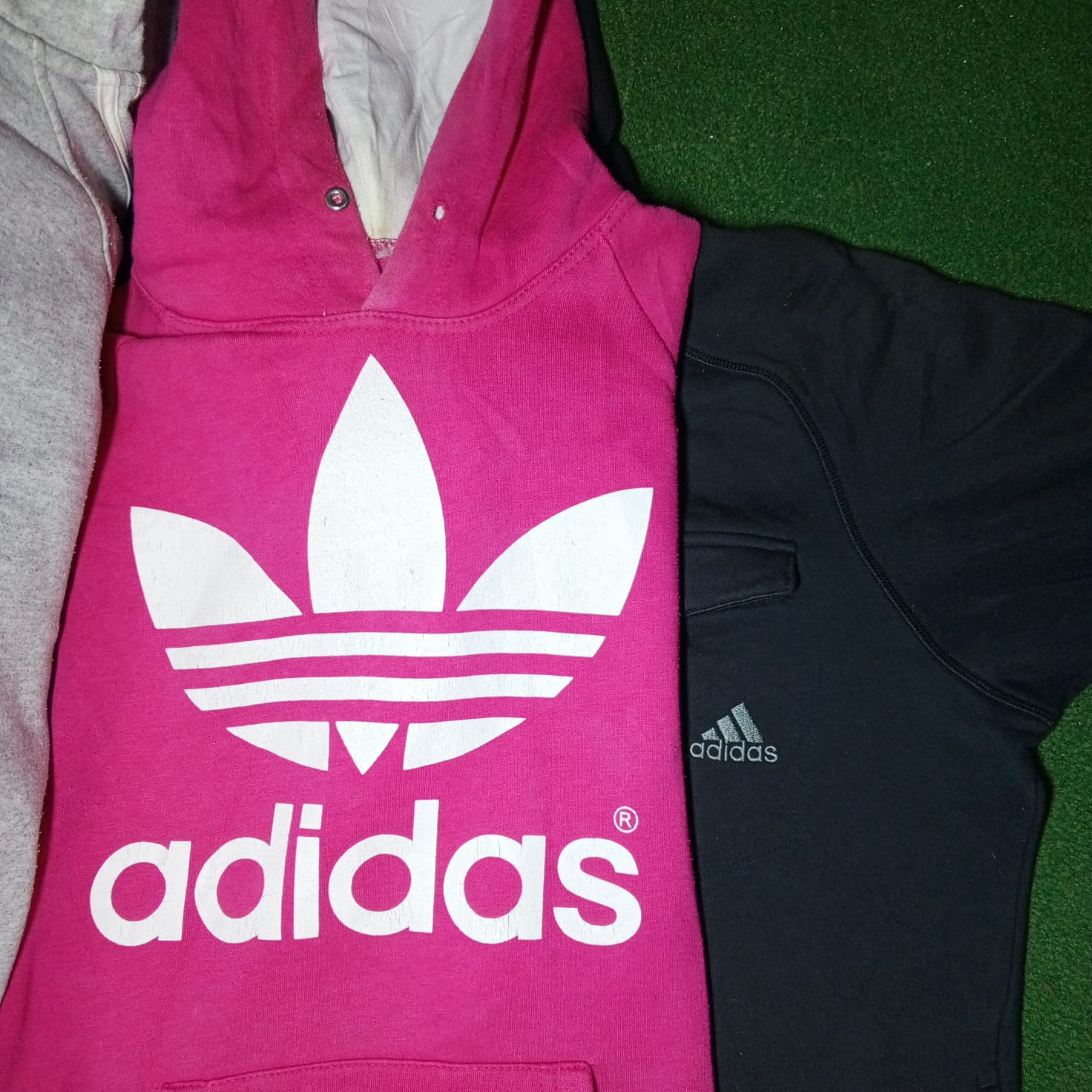 Adidas Sweatshirt