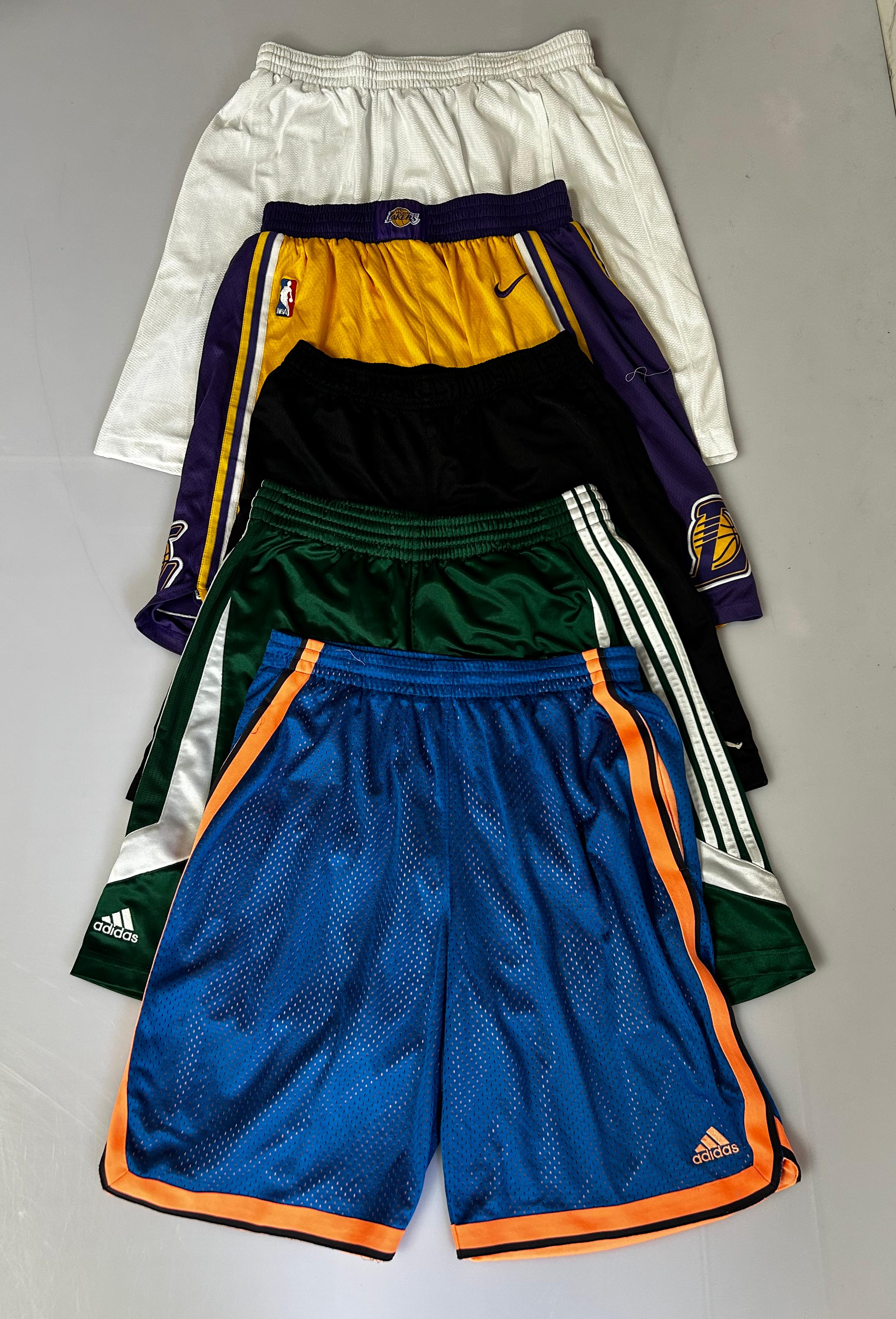 BASKETBALL SHORTS 30 PCS