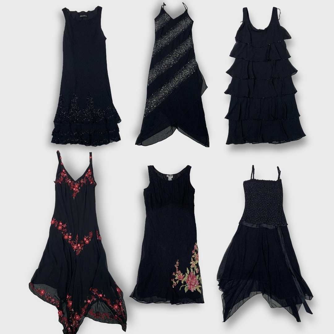 Back to Black: Y2K Dress Essentials (GRV-5-098)