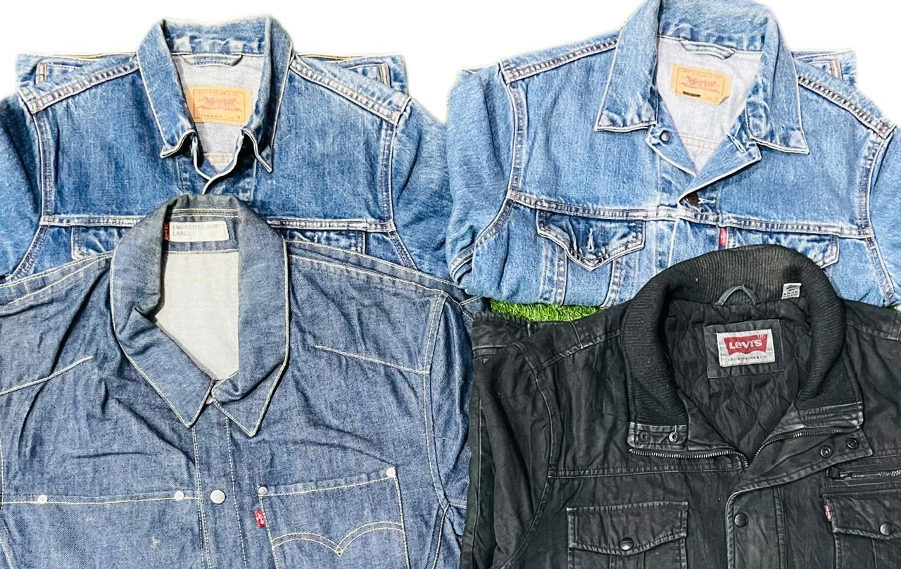 Levis denim jackets 21 pcs