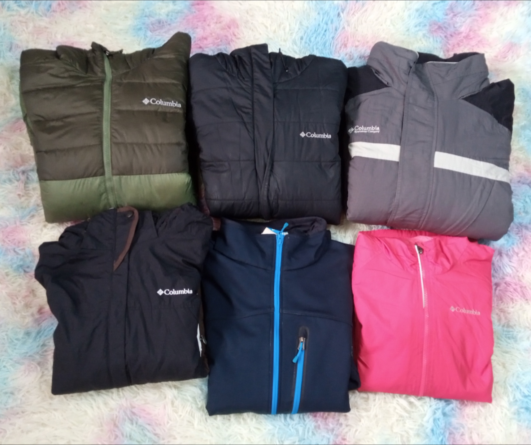 COLUMBIA ANURAK JACKETS FOR MEN'S AND WOMEN'S -15 PIECE'S
