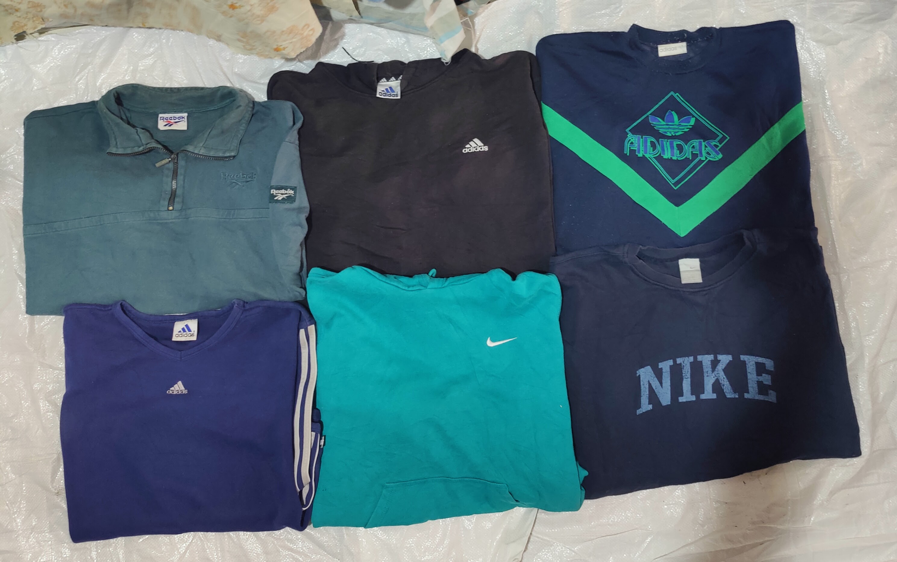 Sweats Nike 19 pièces
