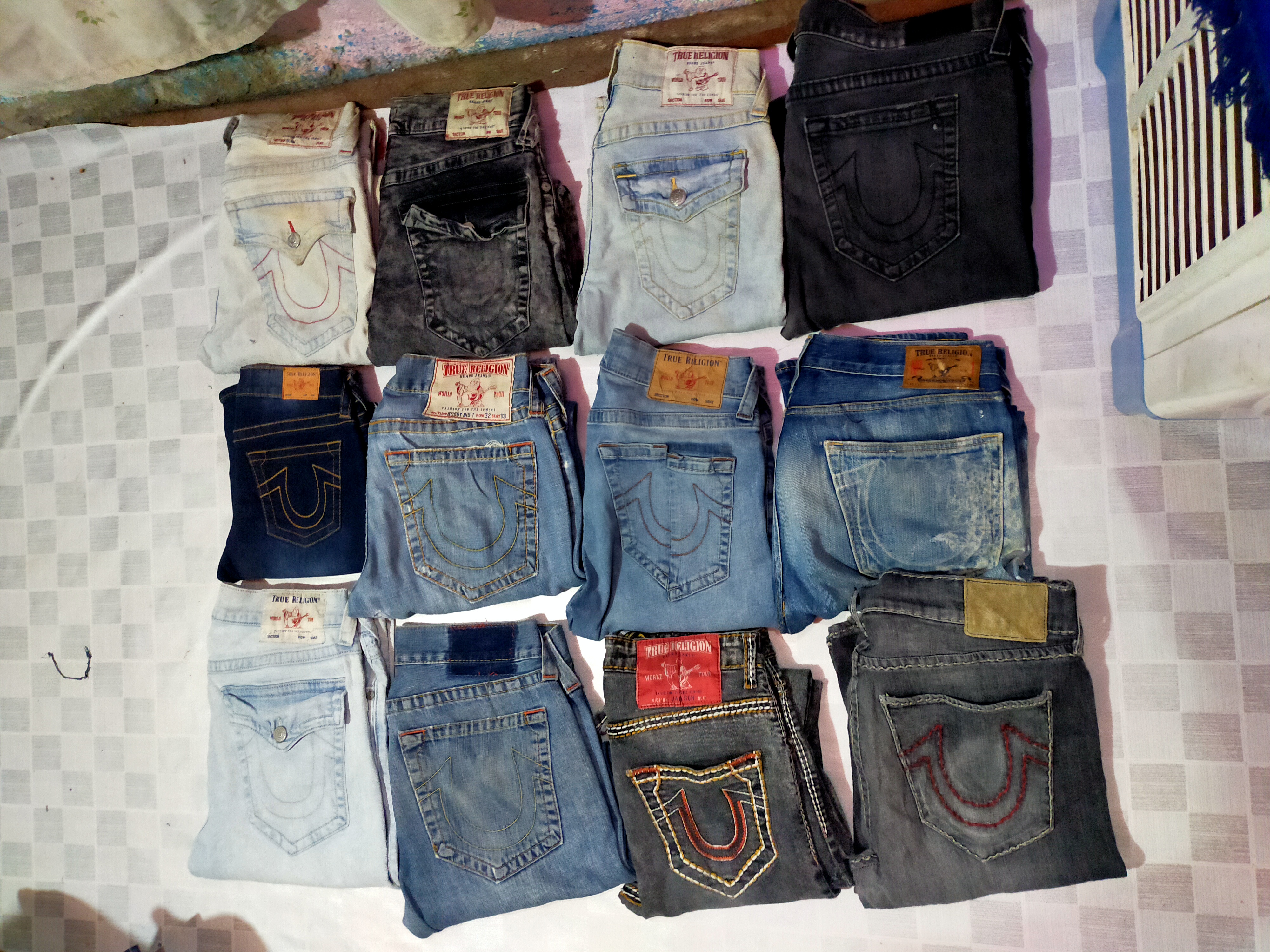 Id 33 true religion total 12 pieces