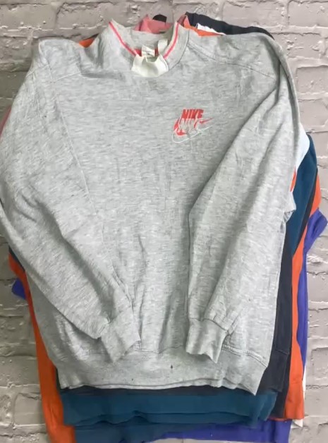 Sweatshirt Nike 10 pièces