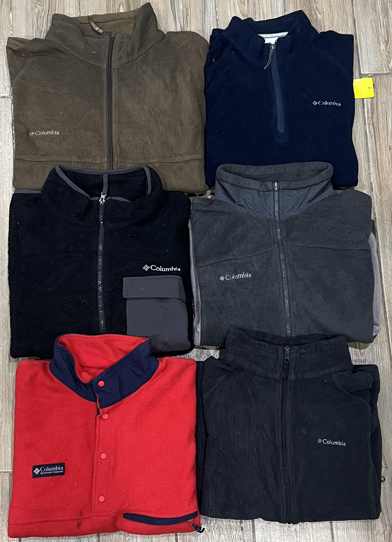 Branded Columbia Fleece - 9 Pieces