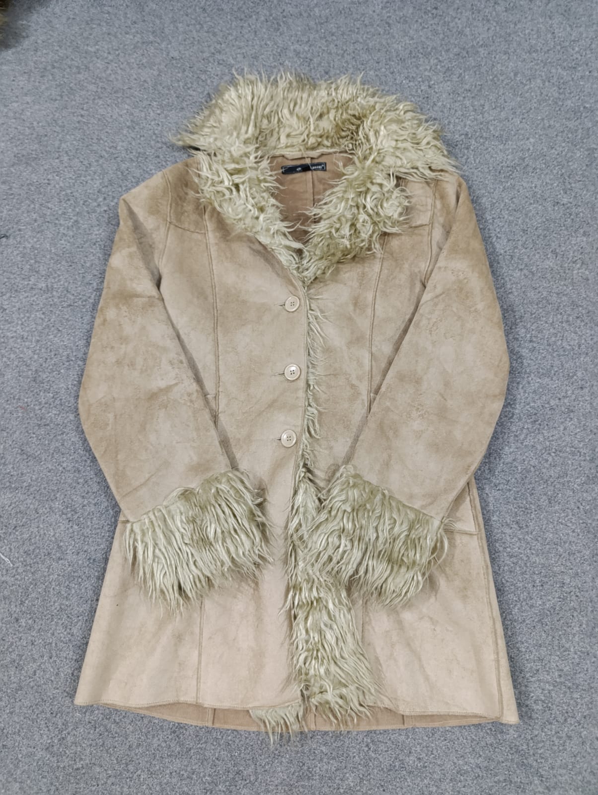 #004 Ladies Y2K Premium Afghan Coats -18 PCs