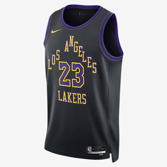 T-shirts NBA