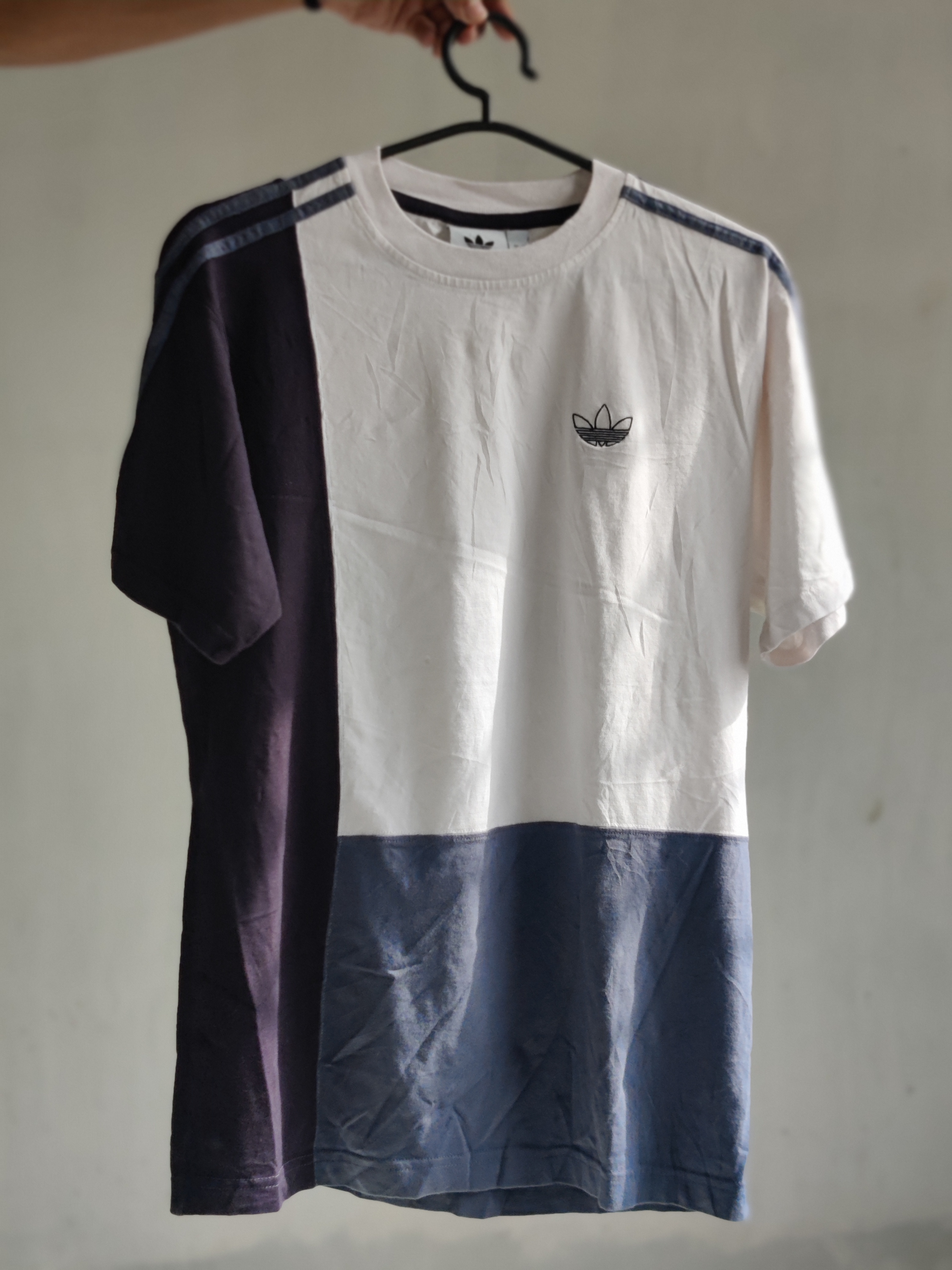 T-shirts Adidas