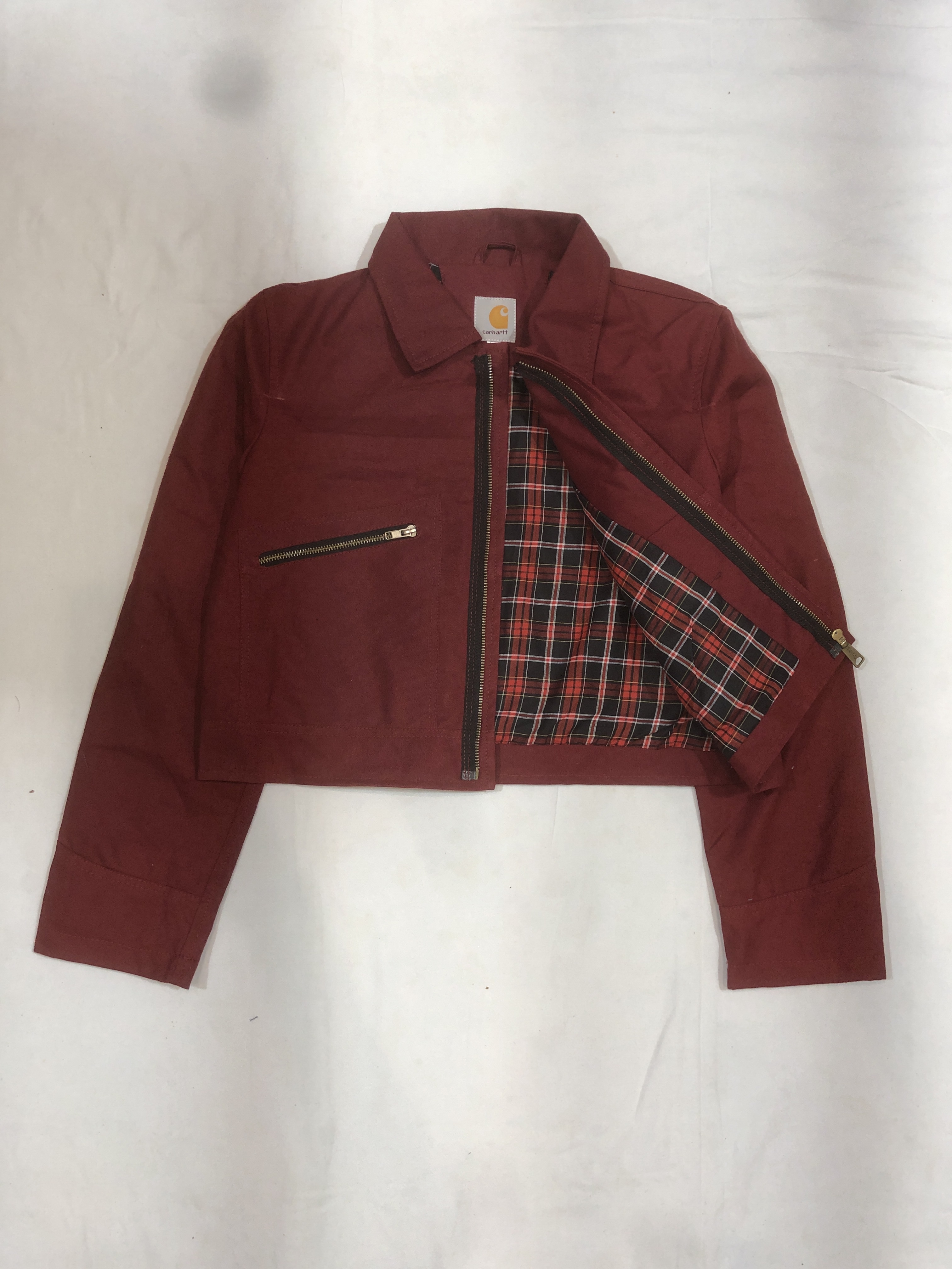 Veste femme Vintage Carhartt en bordeaux style rework - 15 pièces