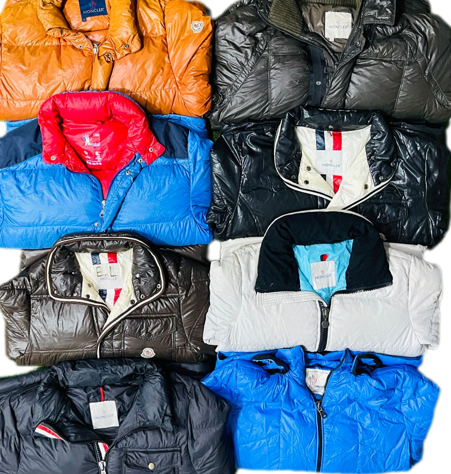 Moncler puffer jackets 15 pcs