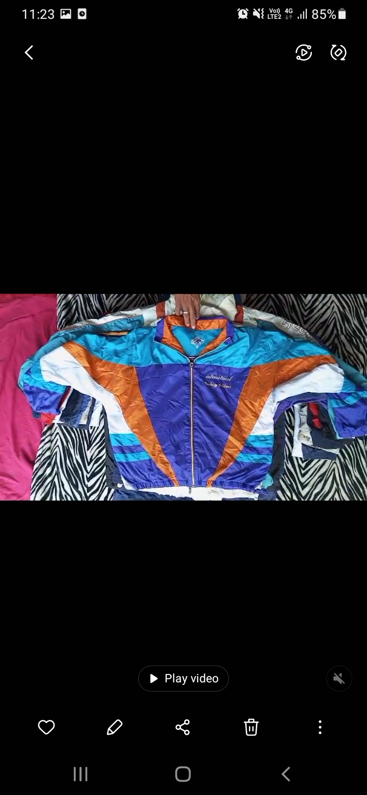 Vestes coupe-vent de marque Nike adidas années 80 90