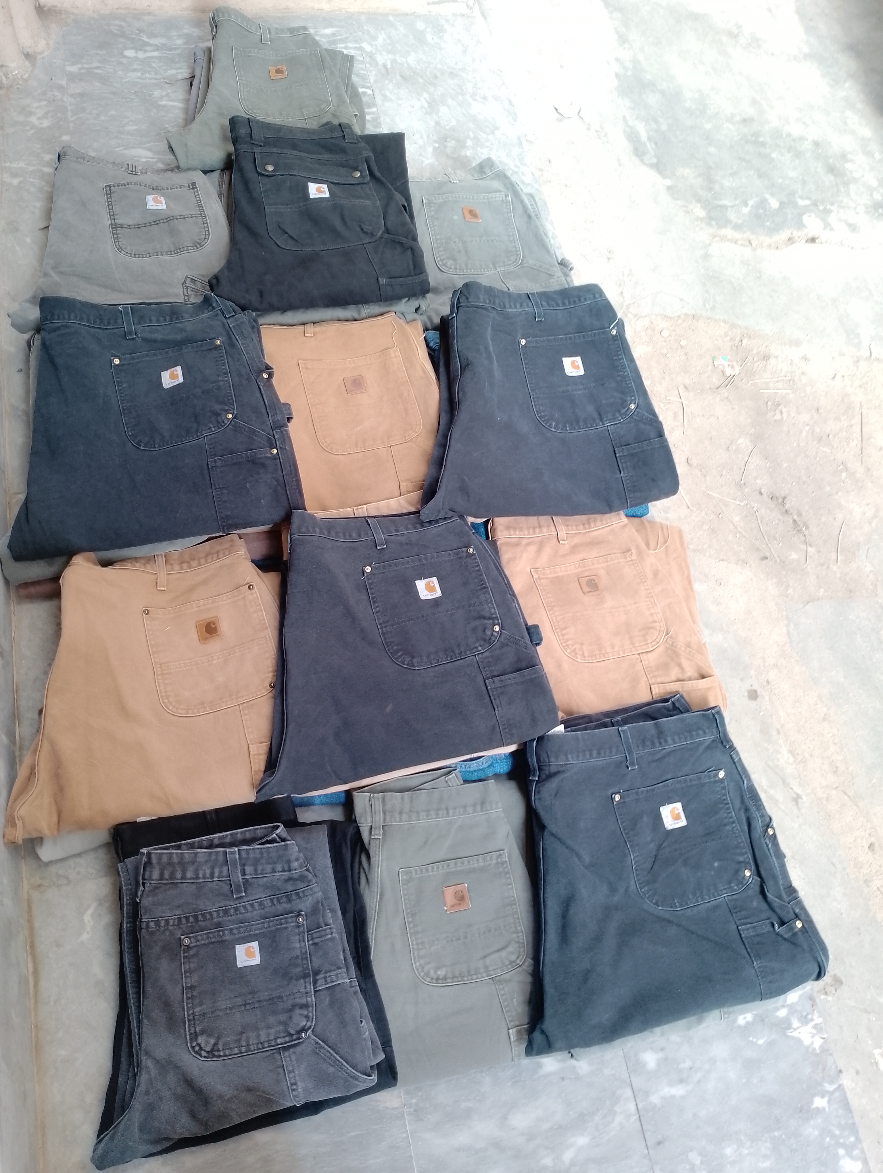 Pantalons Carhartt Dickies - 118 pièces