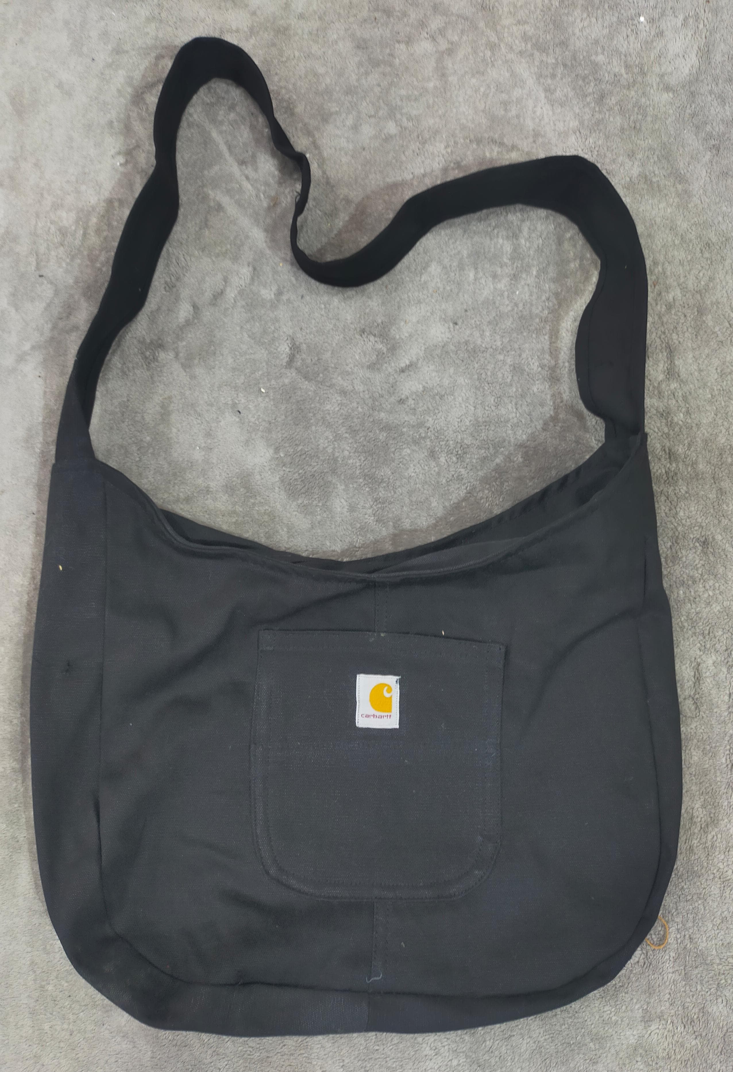 CR2390 Rework Carhartt Sling Bags - 40 Pcs