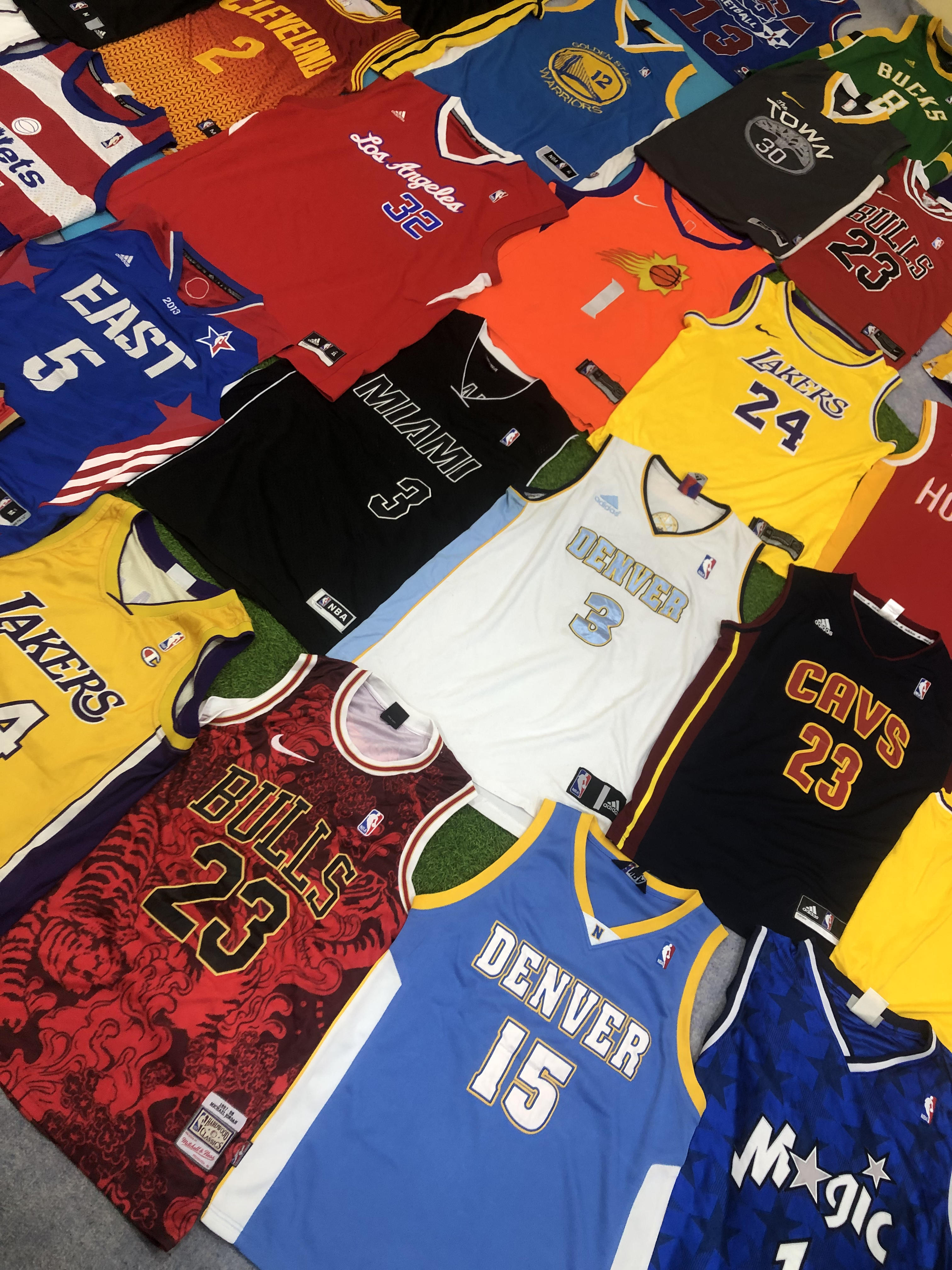 NBA NFL NHL MBL Jerseys Grade A 200 Pcs