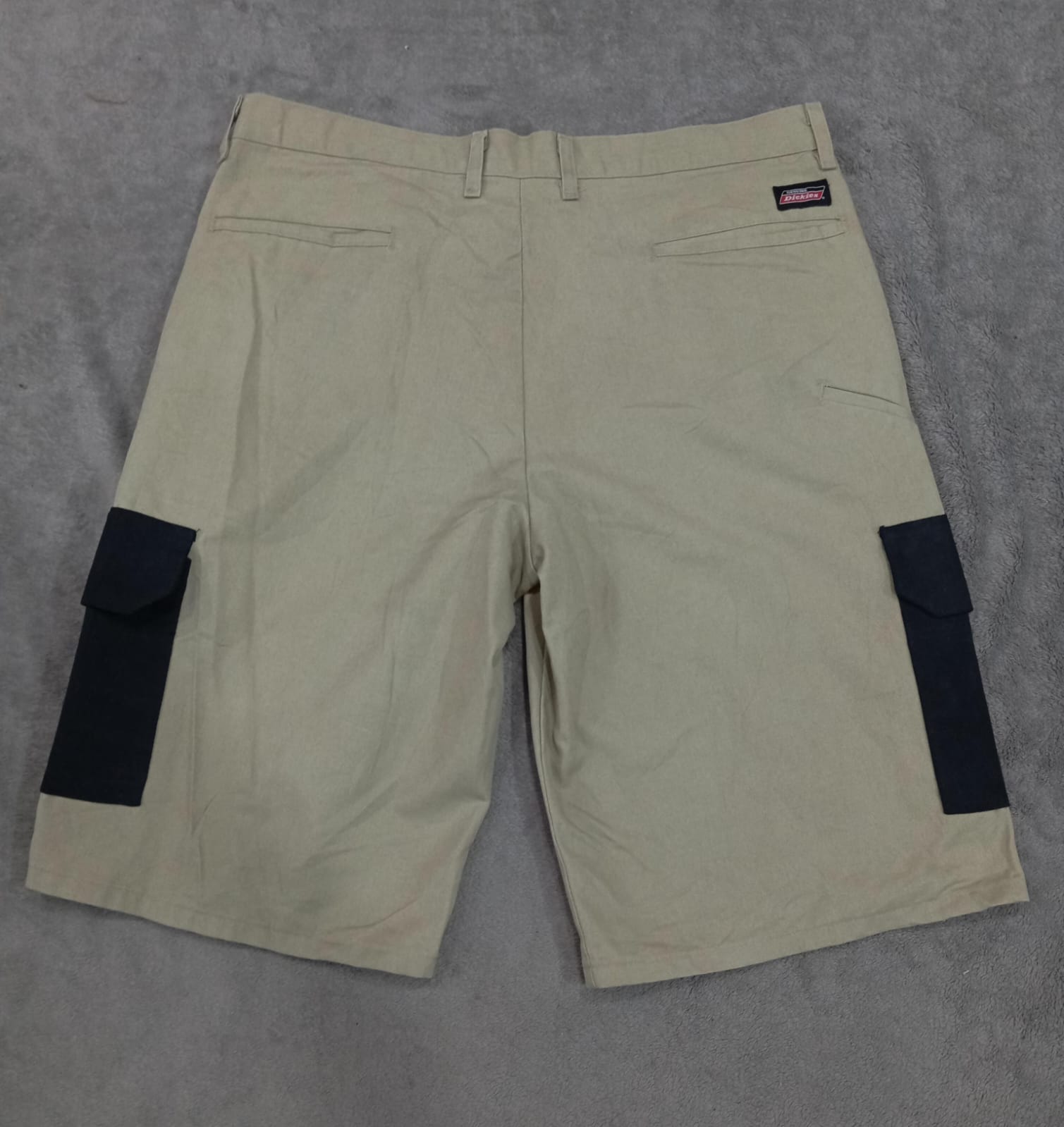 CR2398 Dickies Cargo Shorts - 15 Pcs
