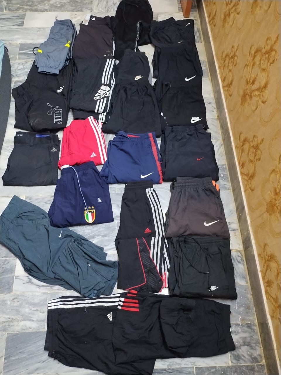 Men Track Pants - Nike, puma and other brands- 20pcs