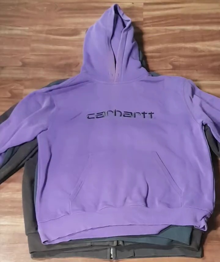 Carhartt hoodie