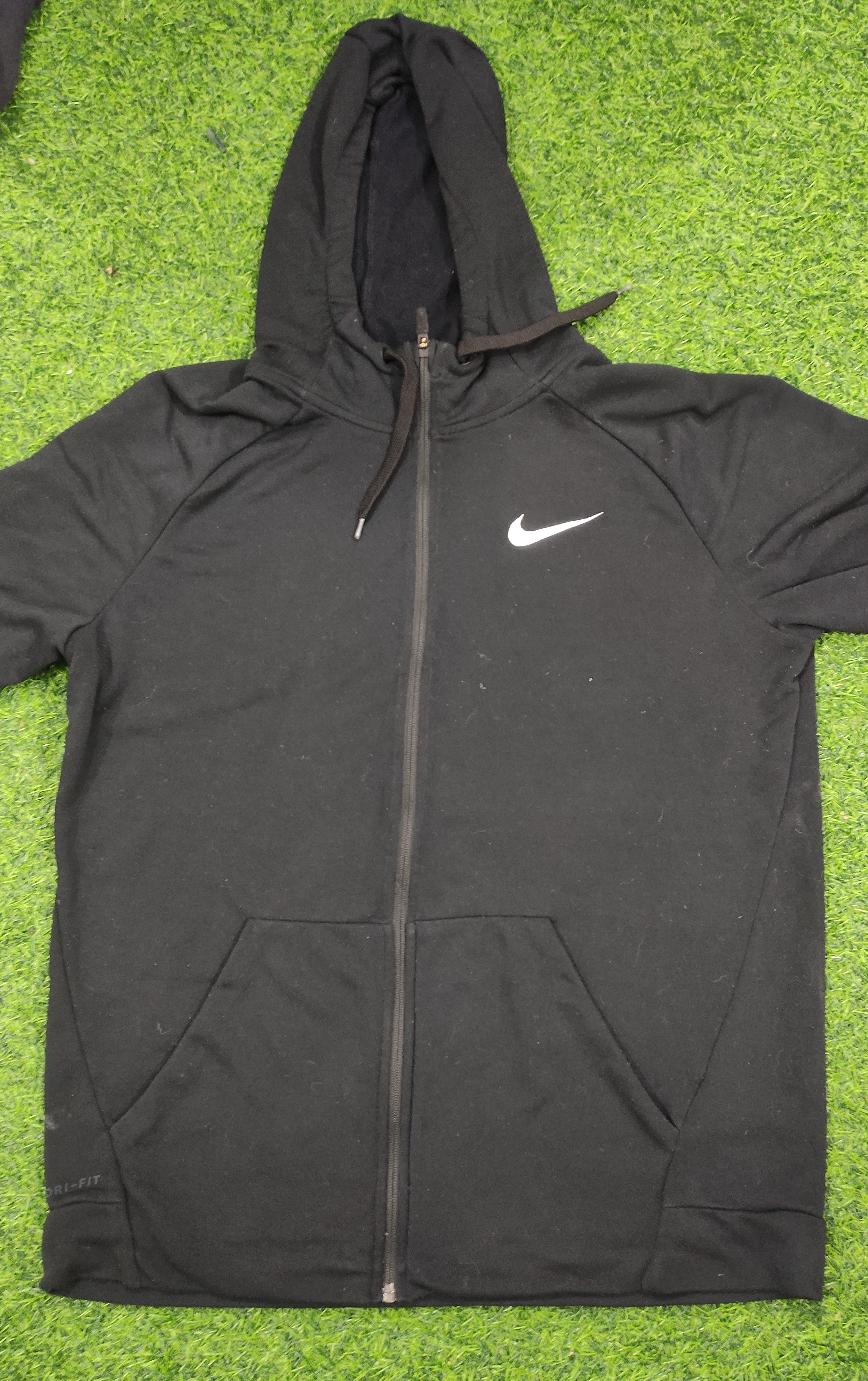 Nike hoodies 10 pcs