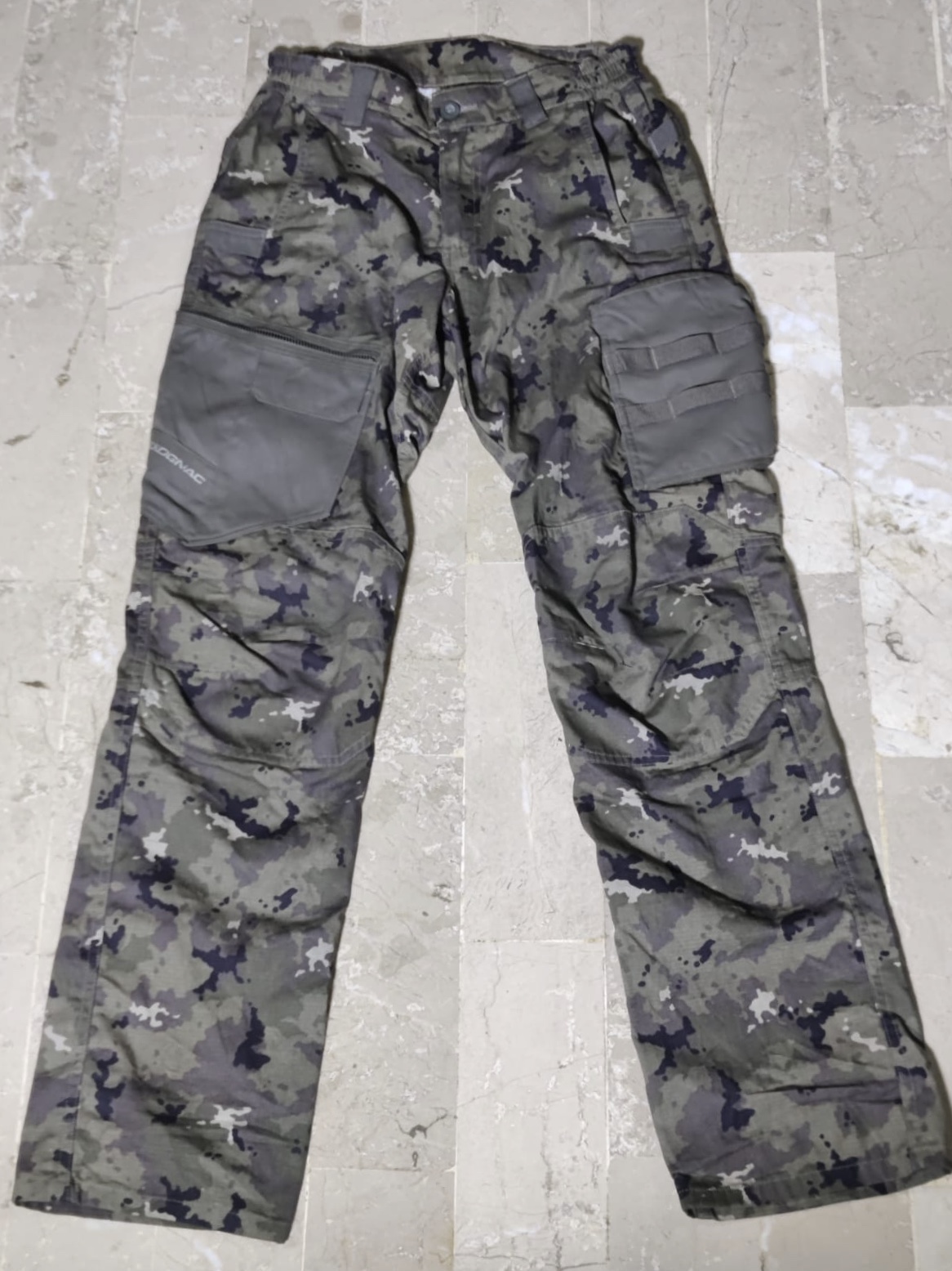 Pantalons militaires 25 pièces