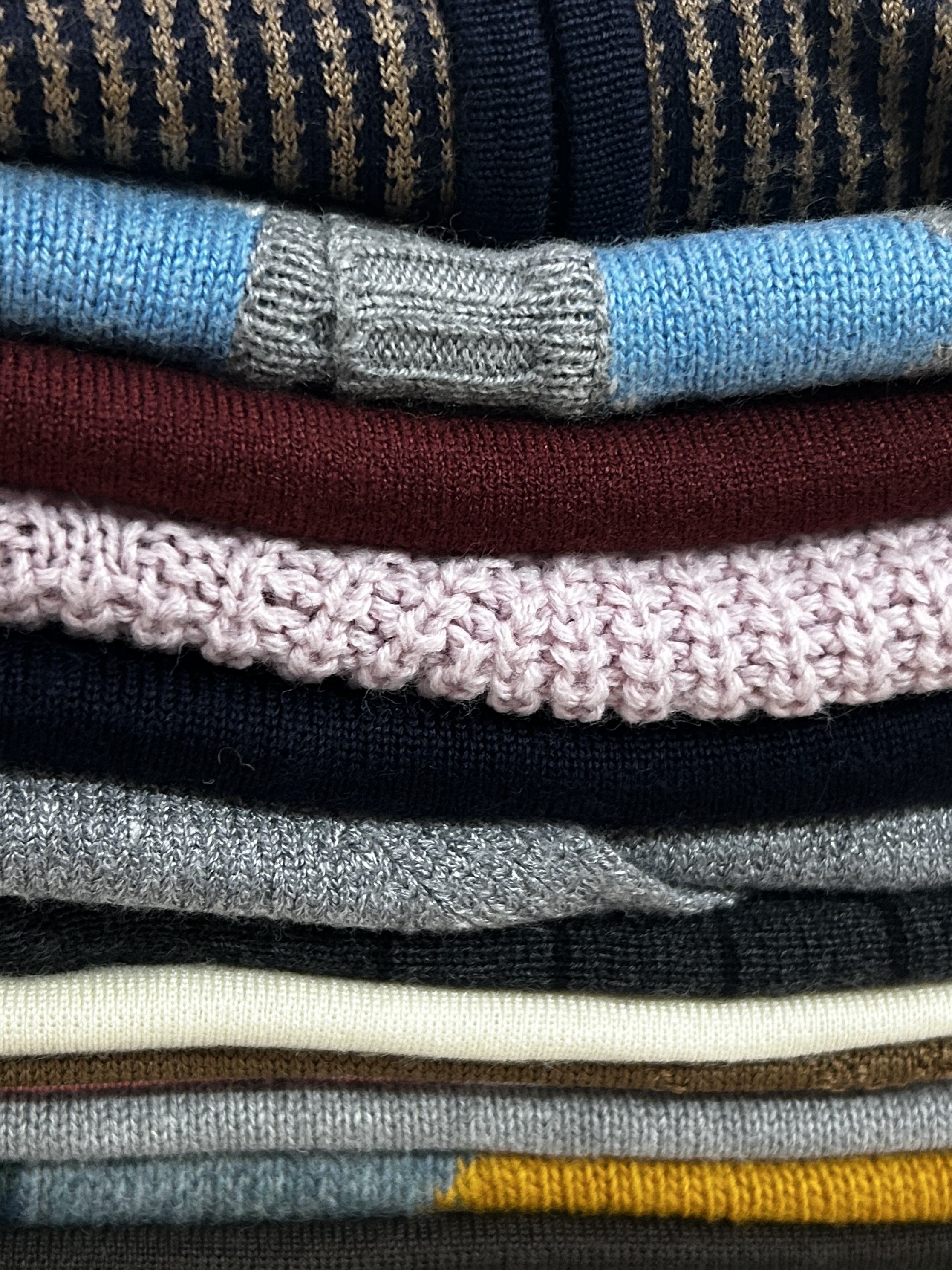 Trendy Knit Vests - 20 pcs