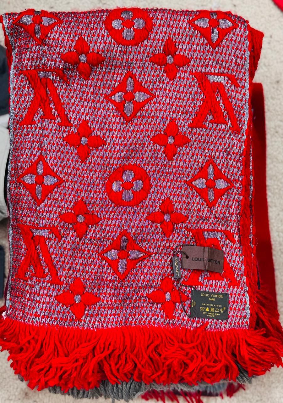 Louis Vuitton Scarves 20 PCs