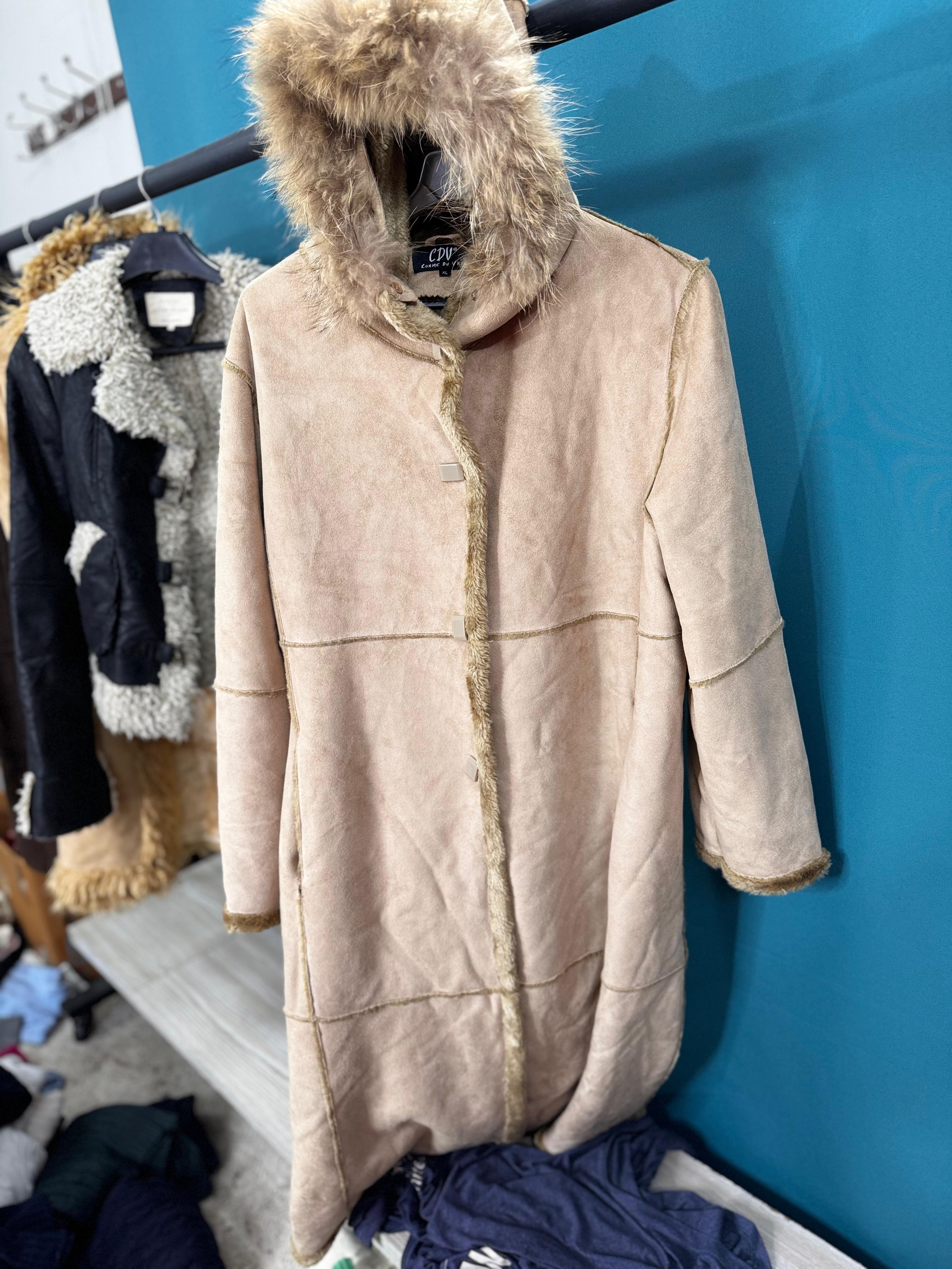 T325 Y2K Manteaux afghans 30 pièces