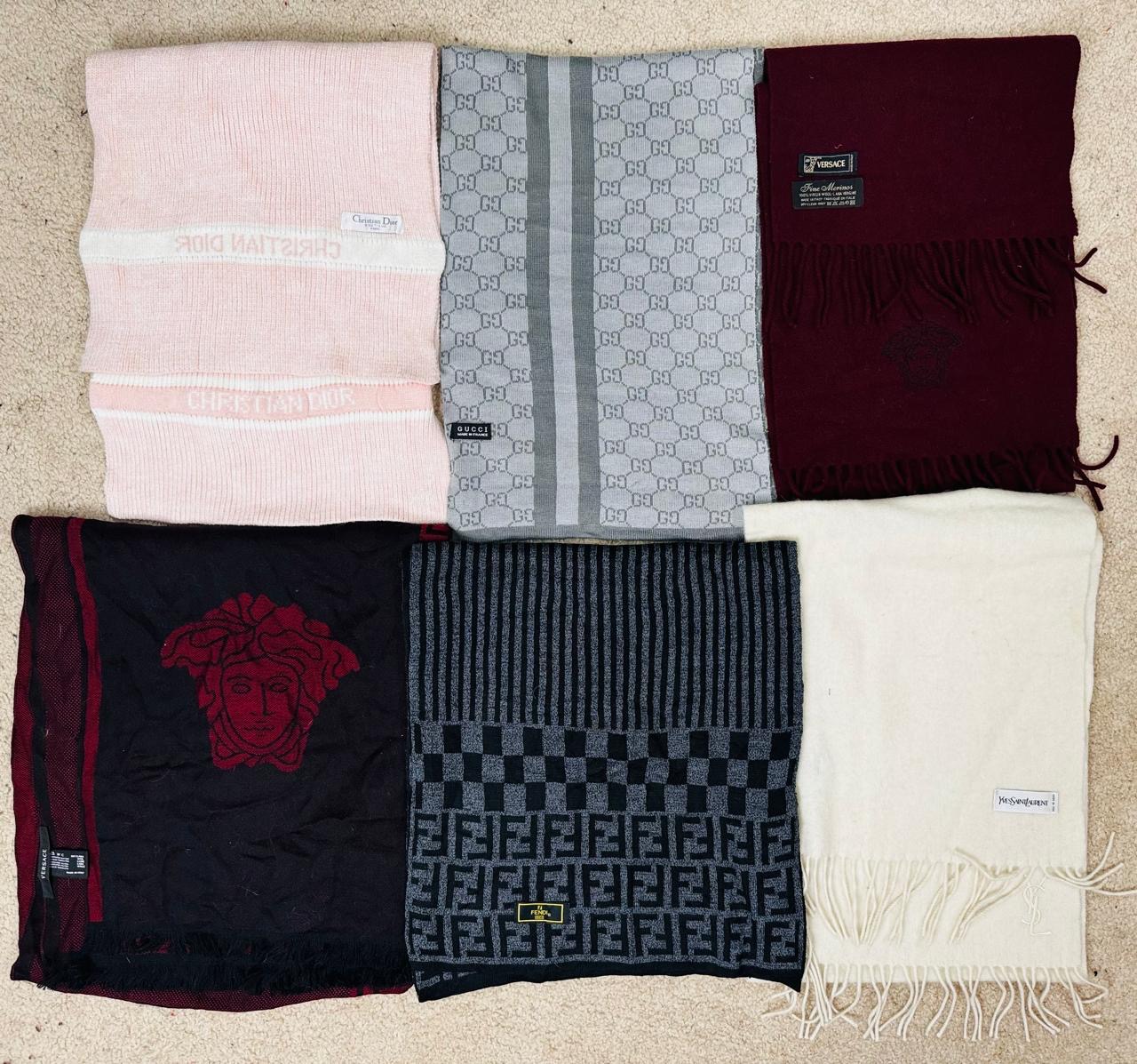 #VV25 Givenchi, Gucci, Versaci, CD Scarves Mix 30 PCs