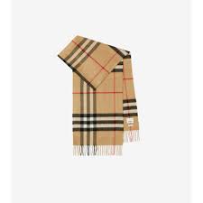 Écharpes Burberry 10 pièces