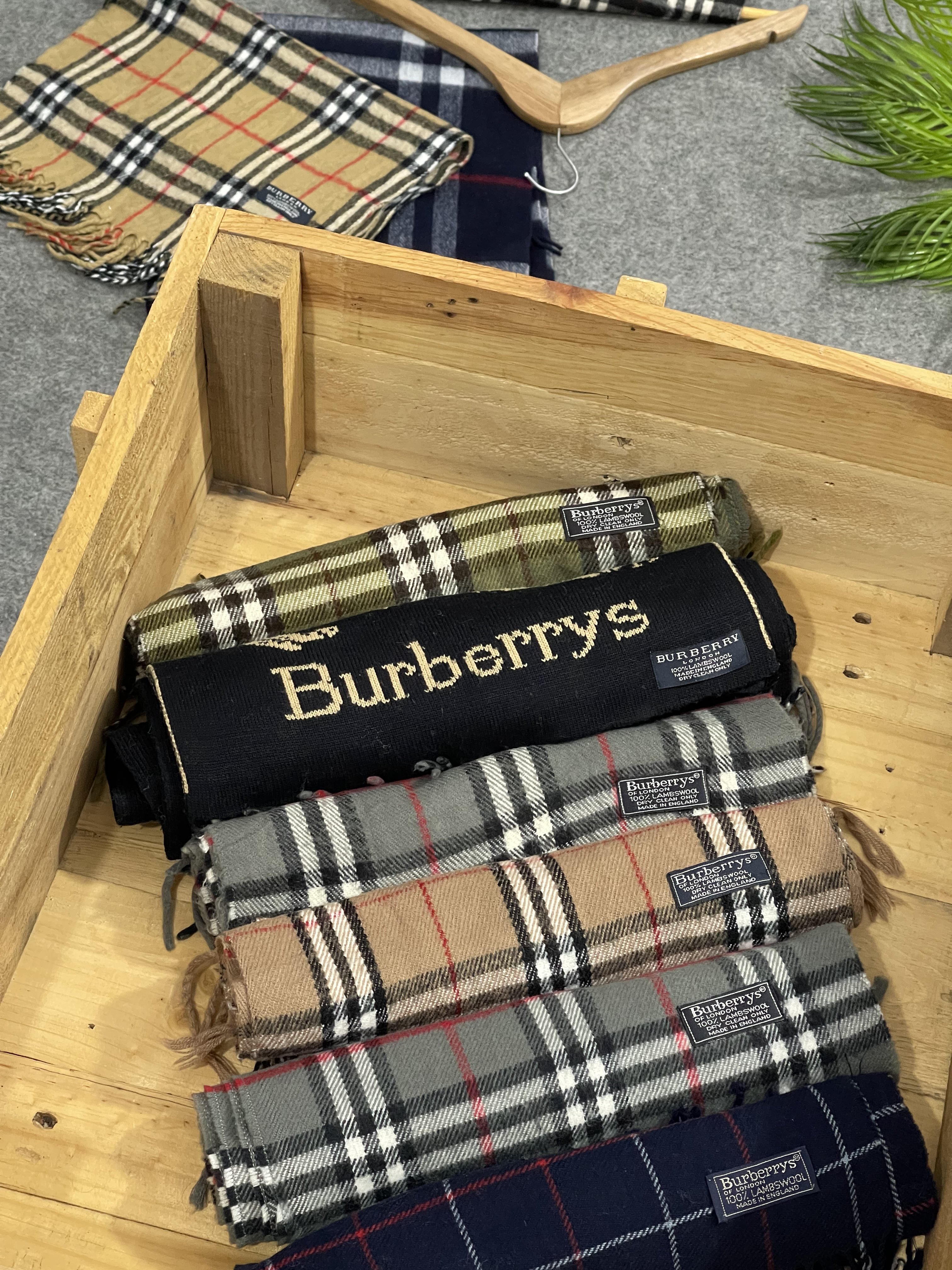 écharpes Burberry